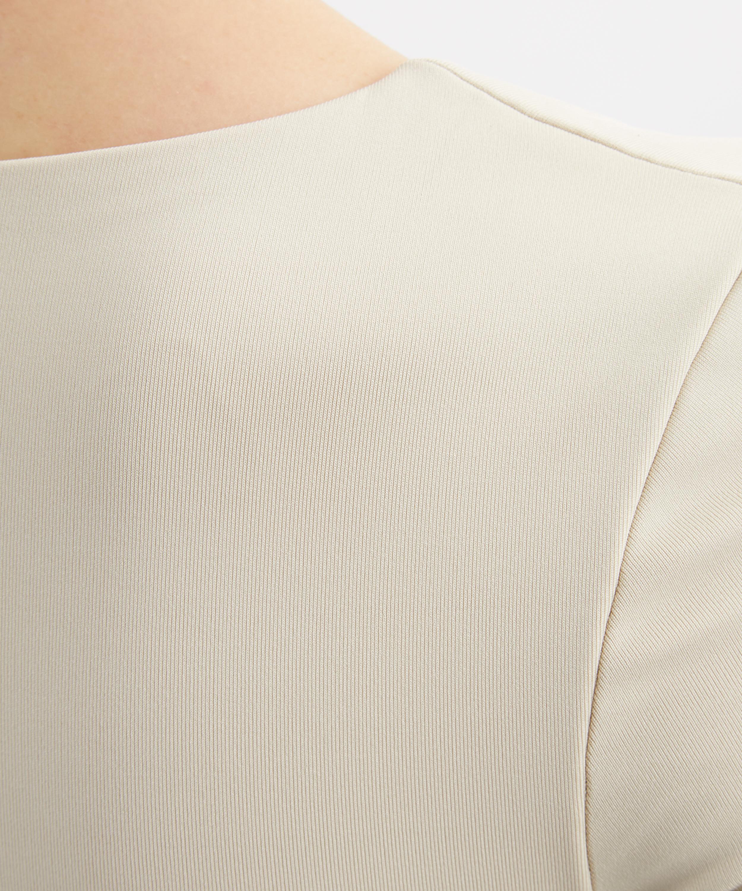 KLAYD - Long Sleeve Scoop Top image number 4