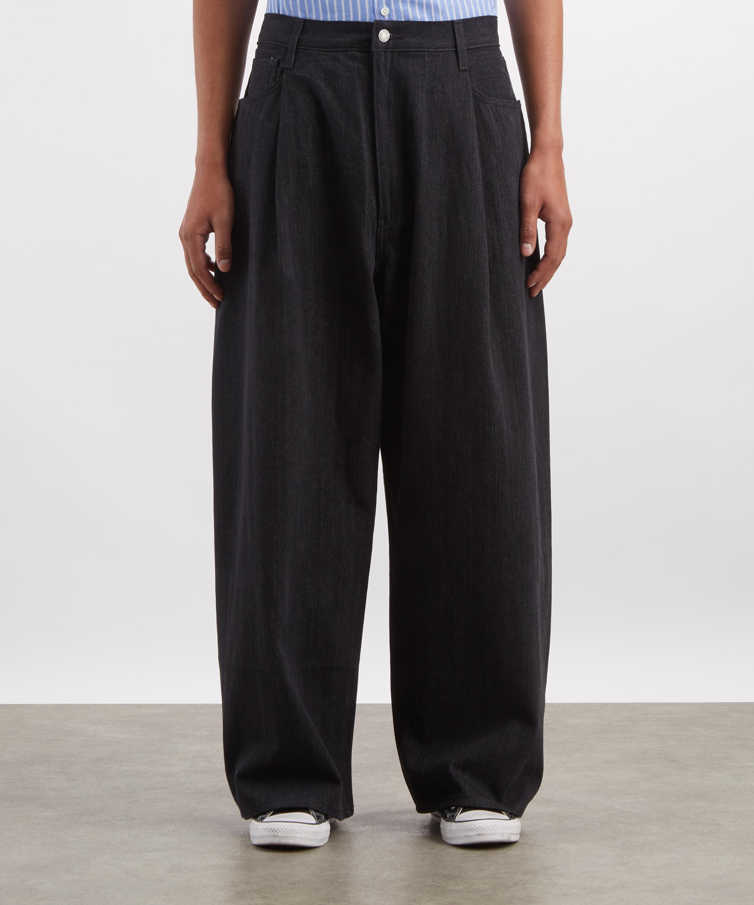 Levi's - Black Wide Pleat Crop Jeans image number 2