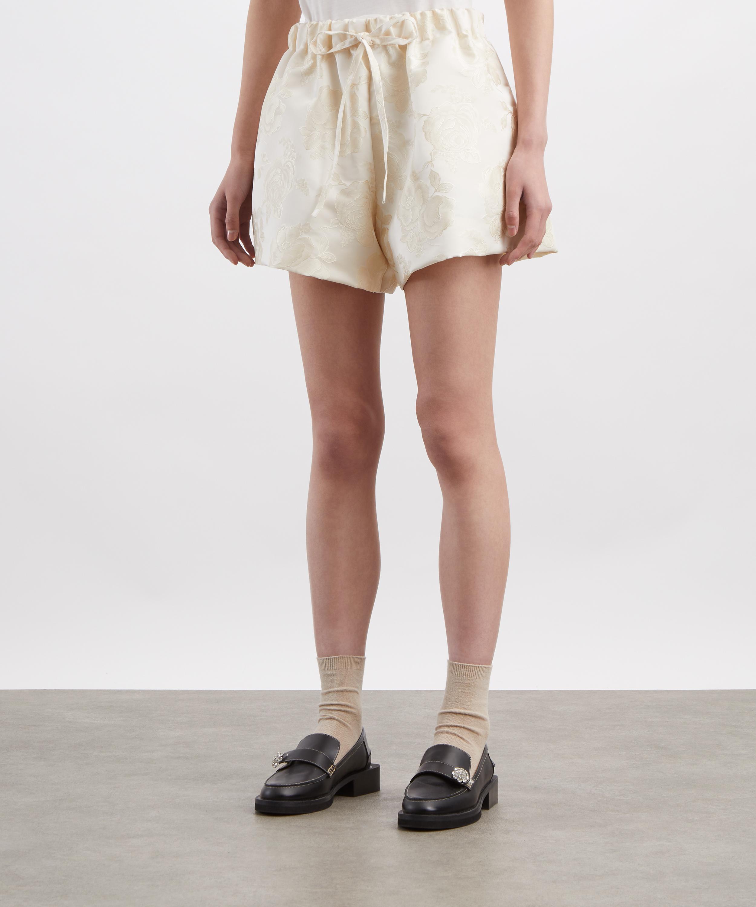 Simone Rocha - Cream Elasticated Rose Brocade Shorts image number 2