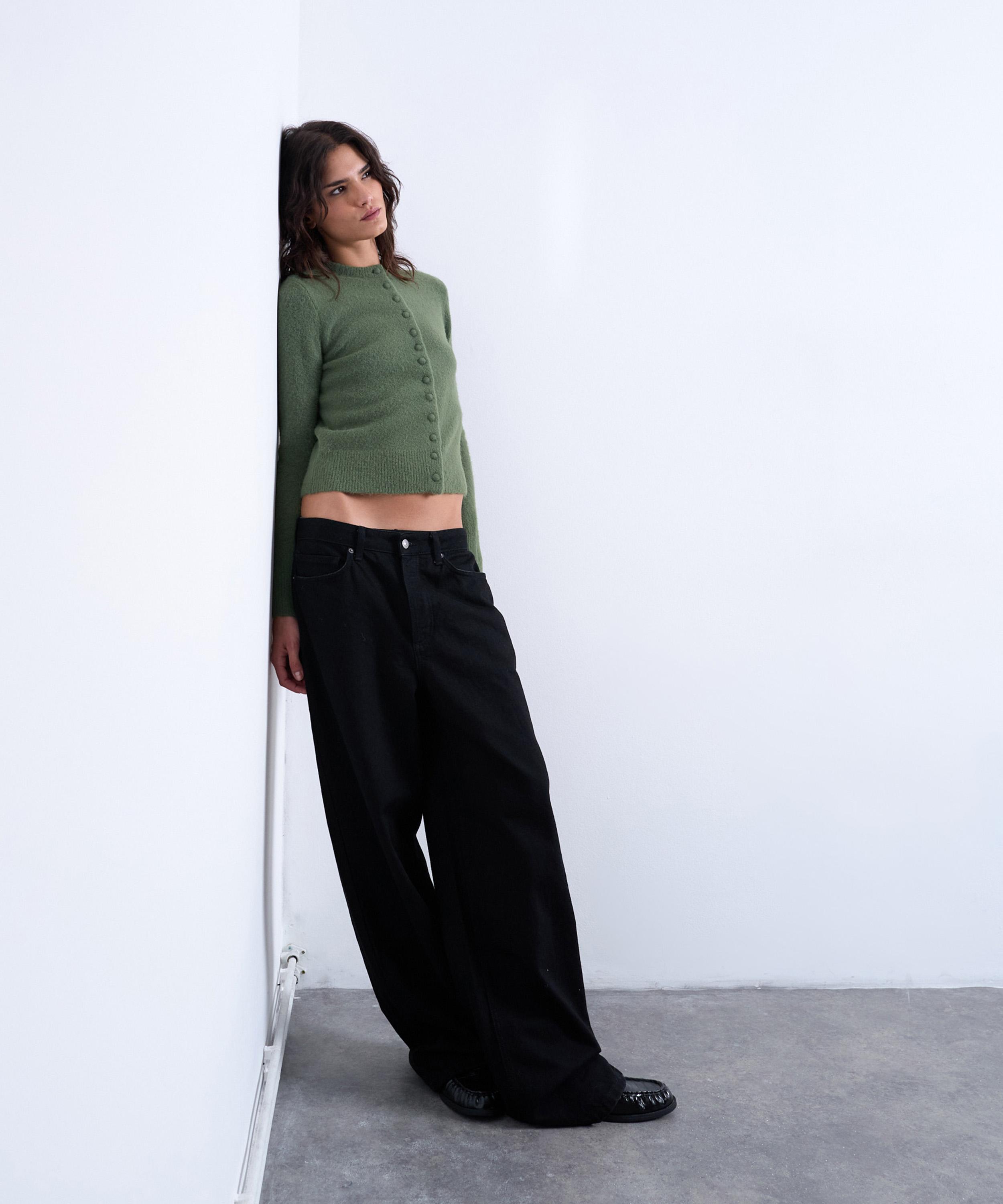 TOPSHOP - Green Knitted Covered Button Cardigan image number 3