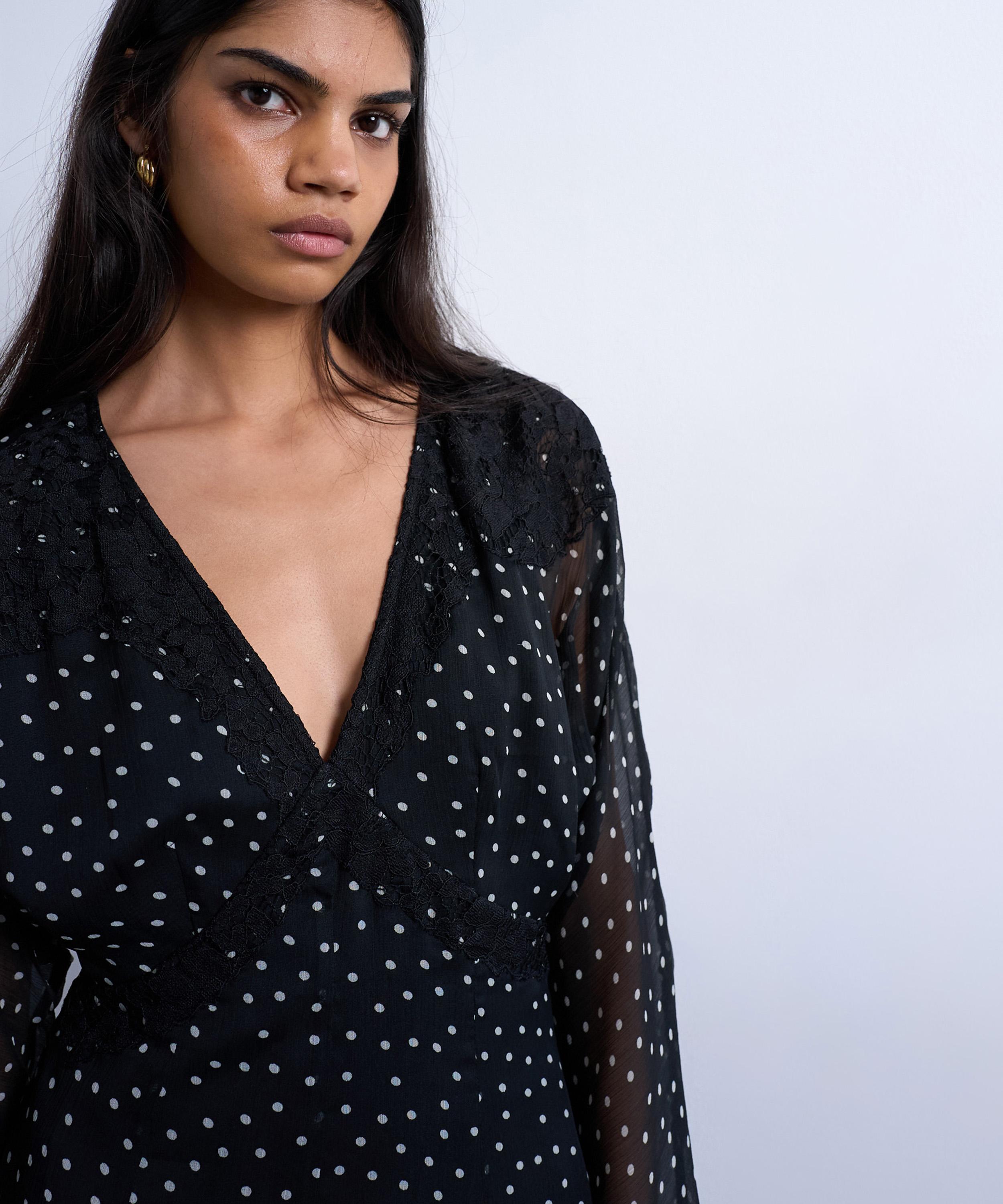 TOPSHOP - Mono Spot Longsleeve Lace Trim Mini Tea Dress image number 2