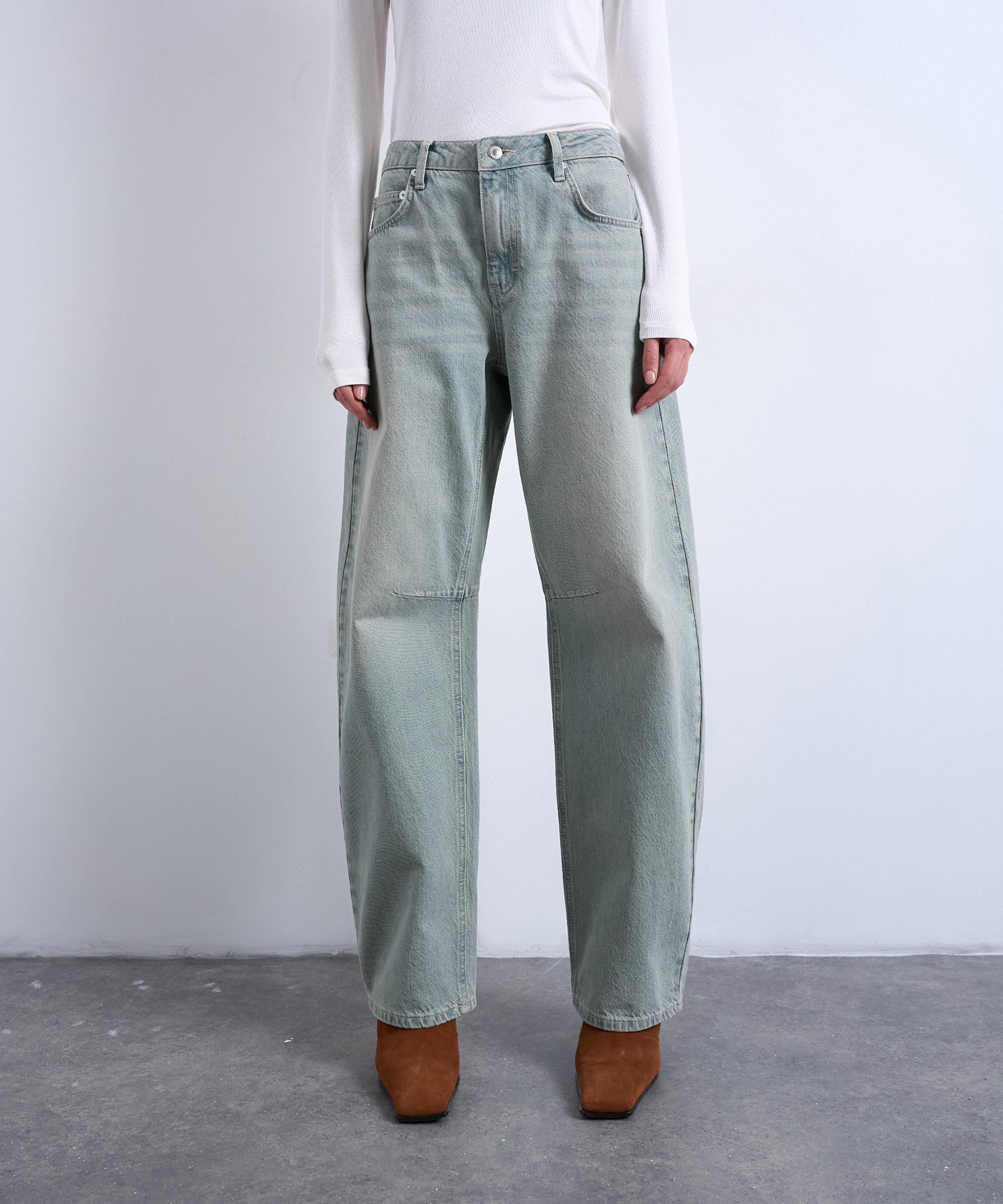 TOPSHOP - Barrel Mid-Rise Jeans in Mint Green