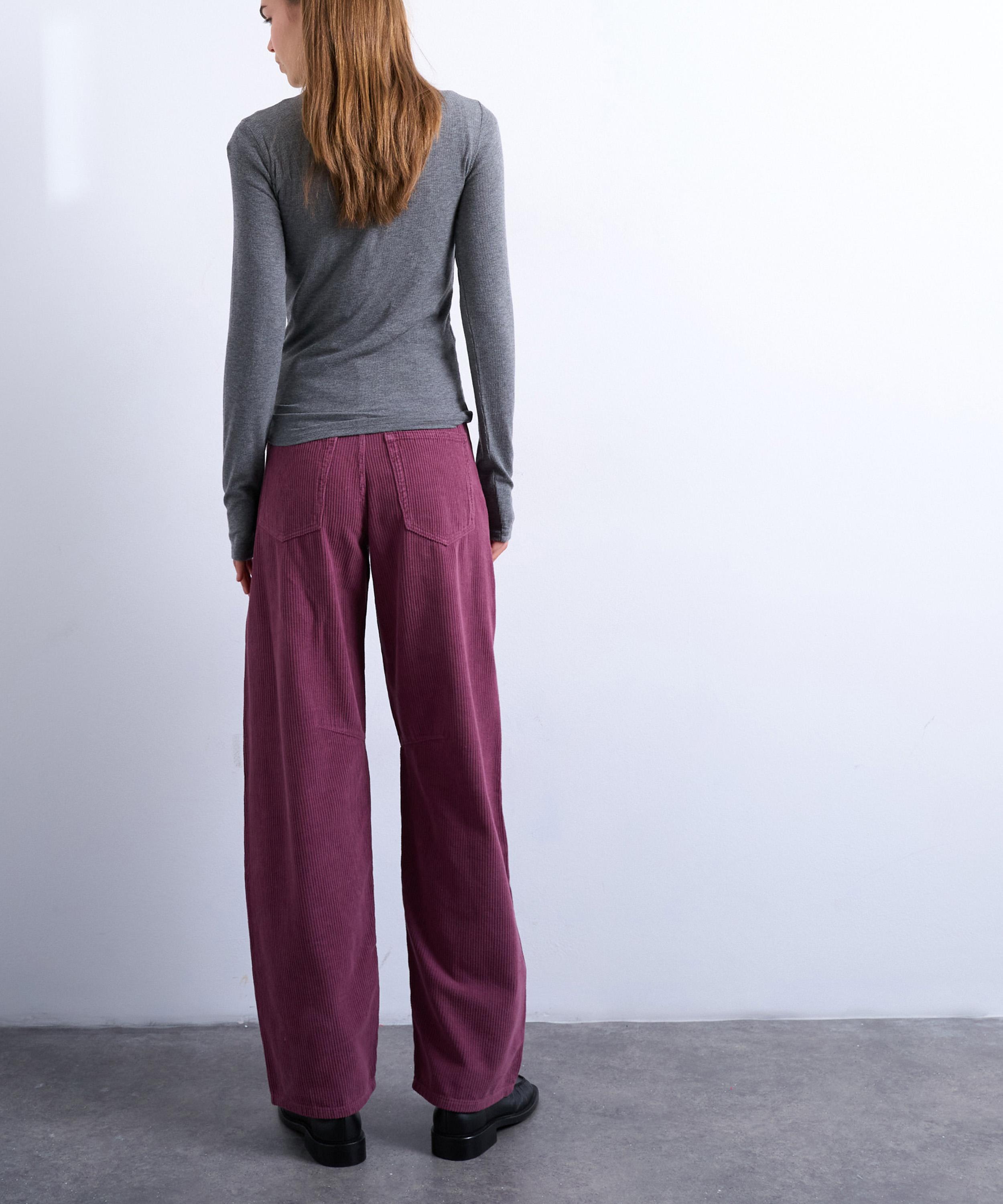 TOPSHOP - Barrel Mid-Rise Jeans in Purple Cord image number 3