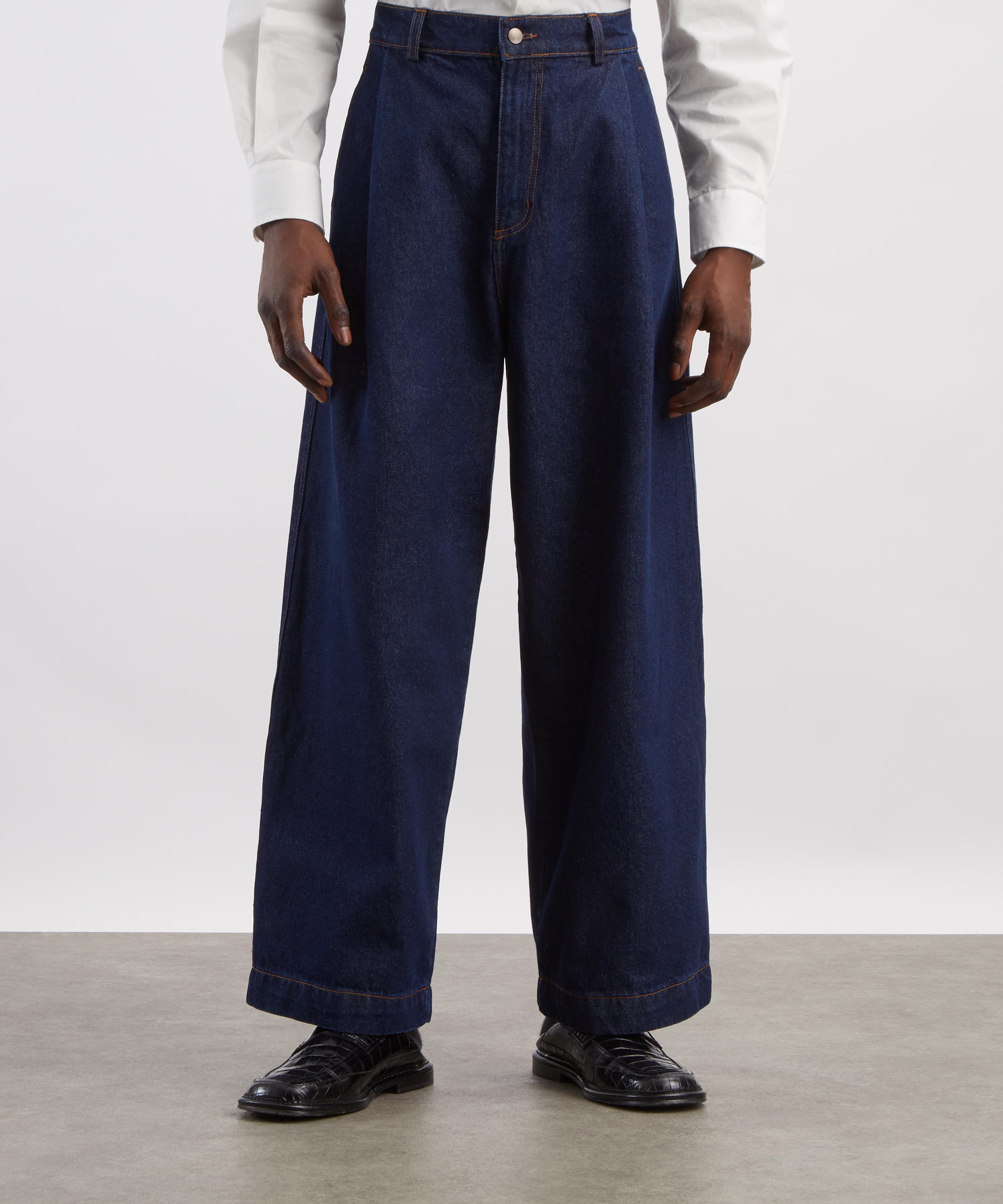 Carter Young - Allen Jeans image number 2
