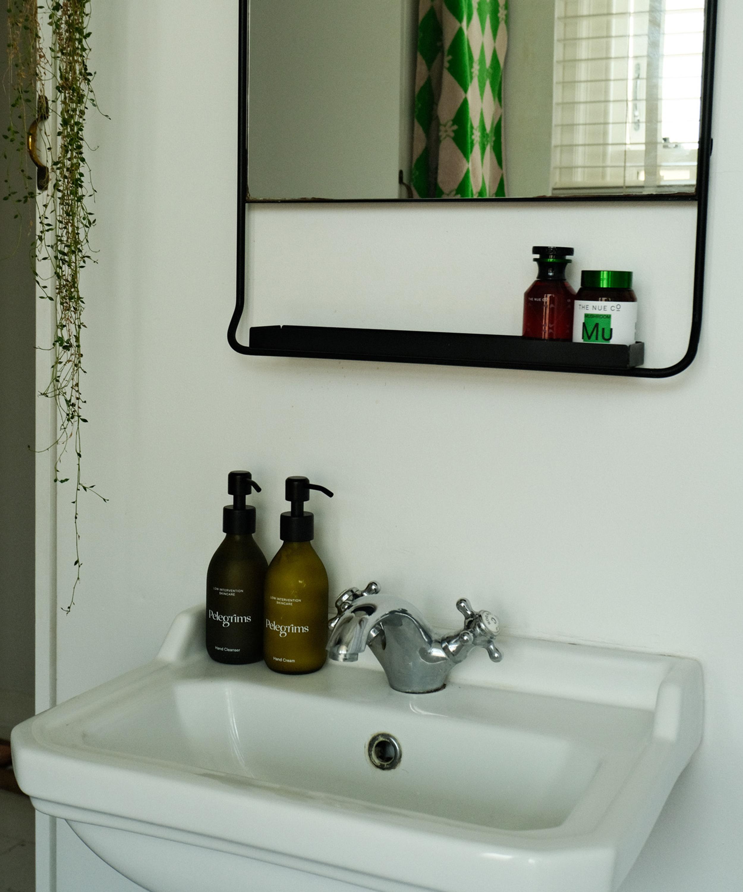 Pelegrims - Hand Cleanser and Cream Set 2x270ml image number 2