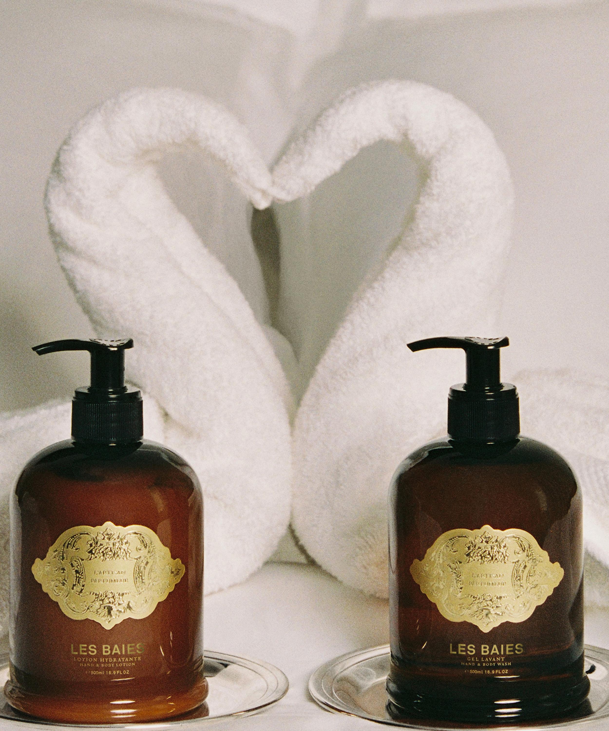 L'Artisan Parfumeur - La Rose Hand and Body Wash 500ml image number 1