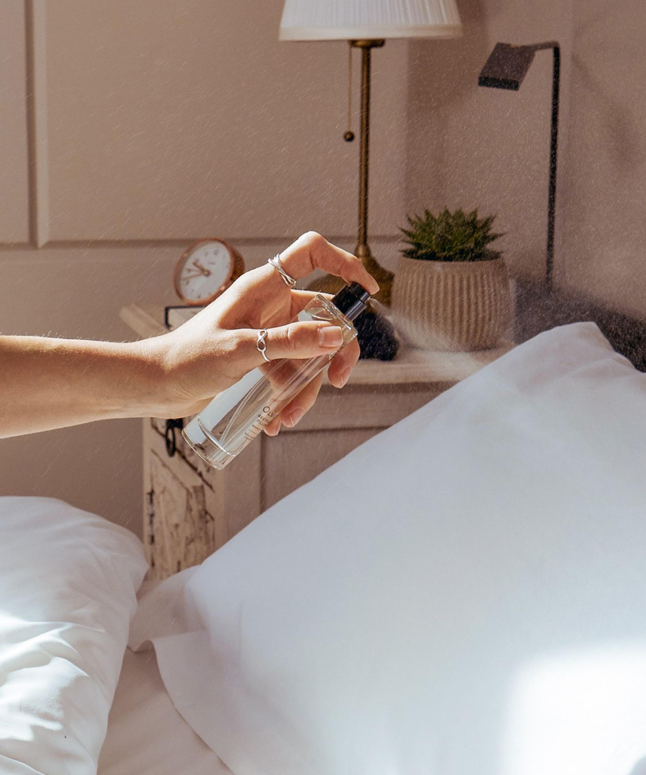 Olverum - Restful Sleep Pillow Mist 50ml image number 2