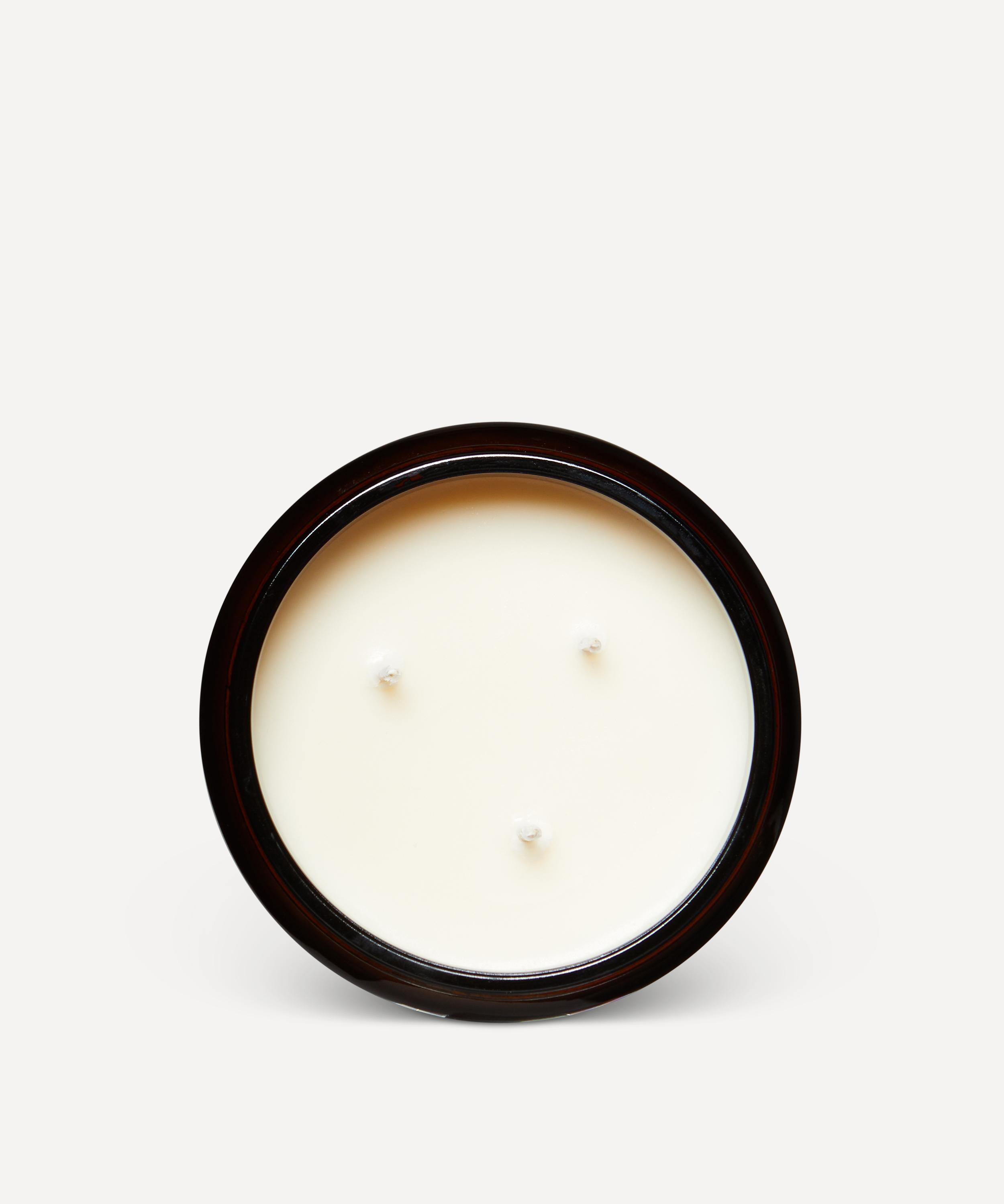 Earl of East - Jardin de la Lune Soy Wax Candle 500ml image number 1