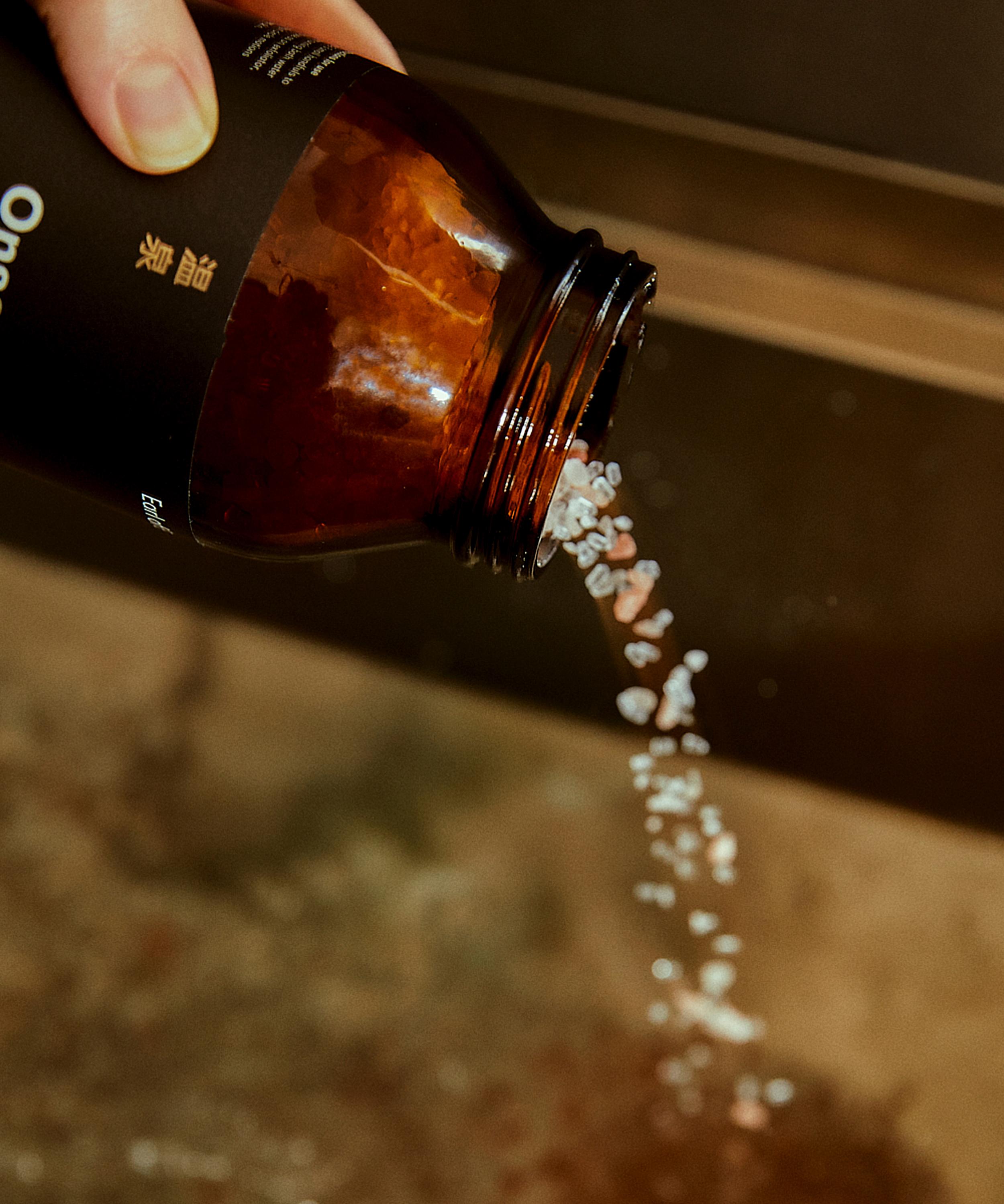 Earl of East - Onsen Bath Salt 500g image number 1