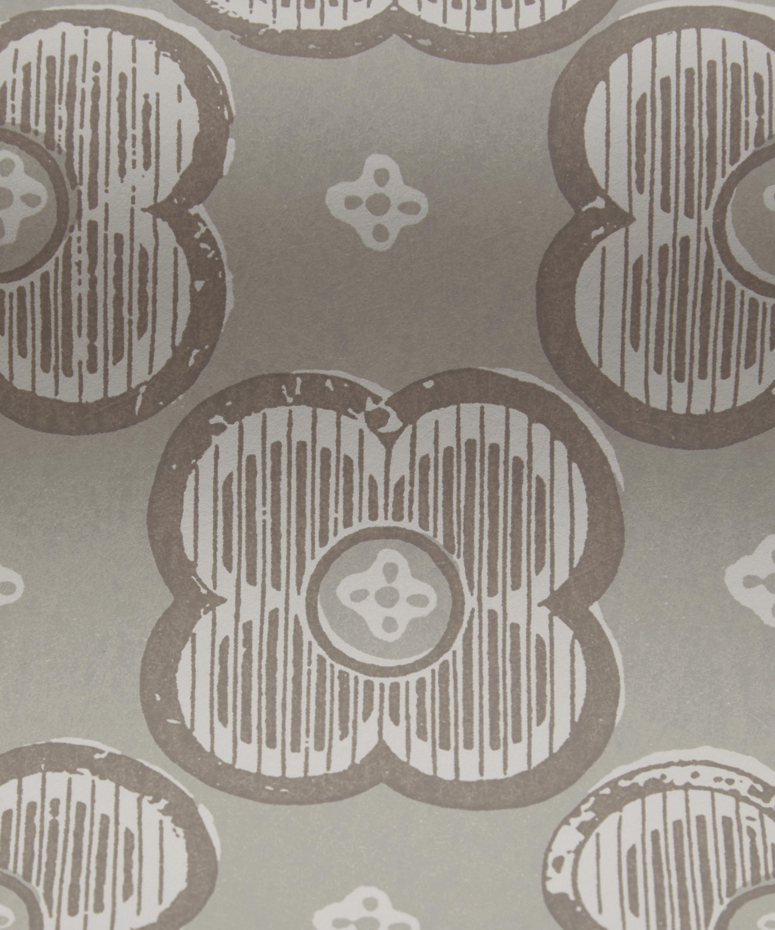 Liberty Interiors - Clover Club in Down image number 3