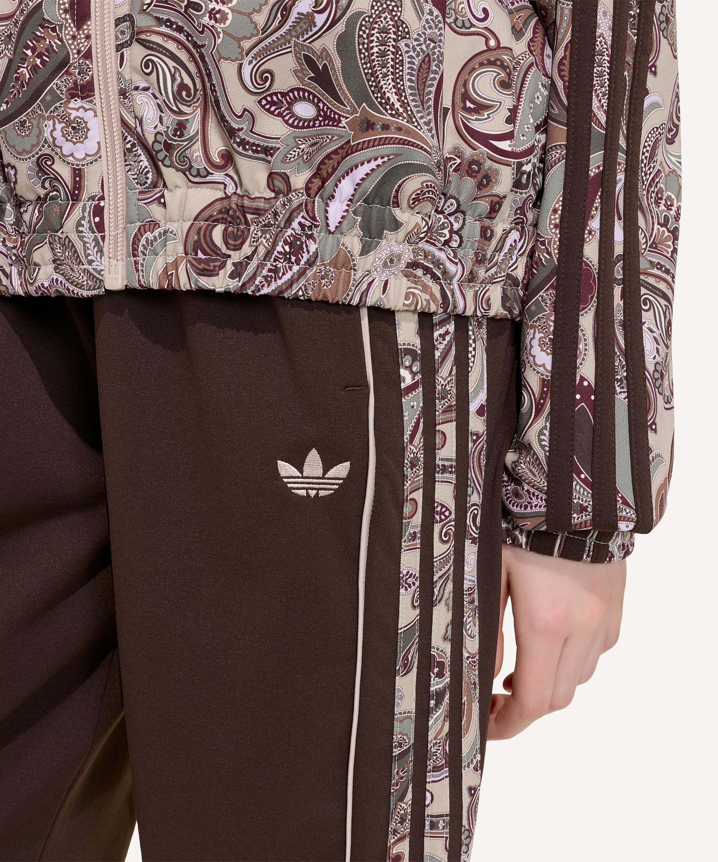 Adidas - x Liberty Junior SST Loose Paisley Tracksuit Bottoms image number 2
