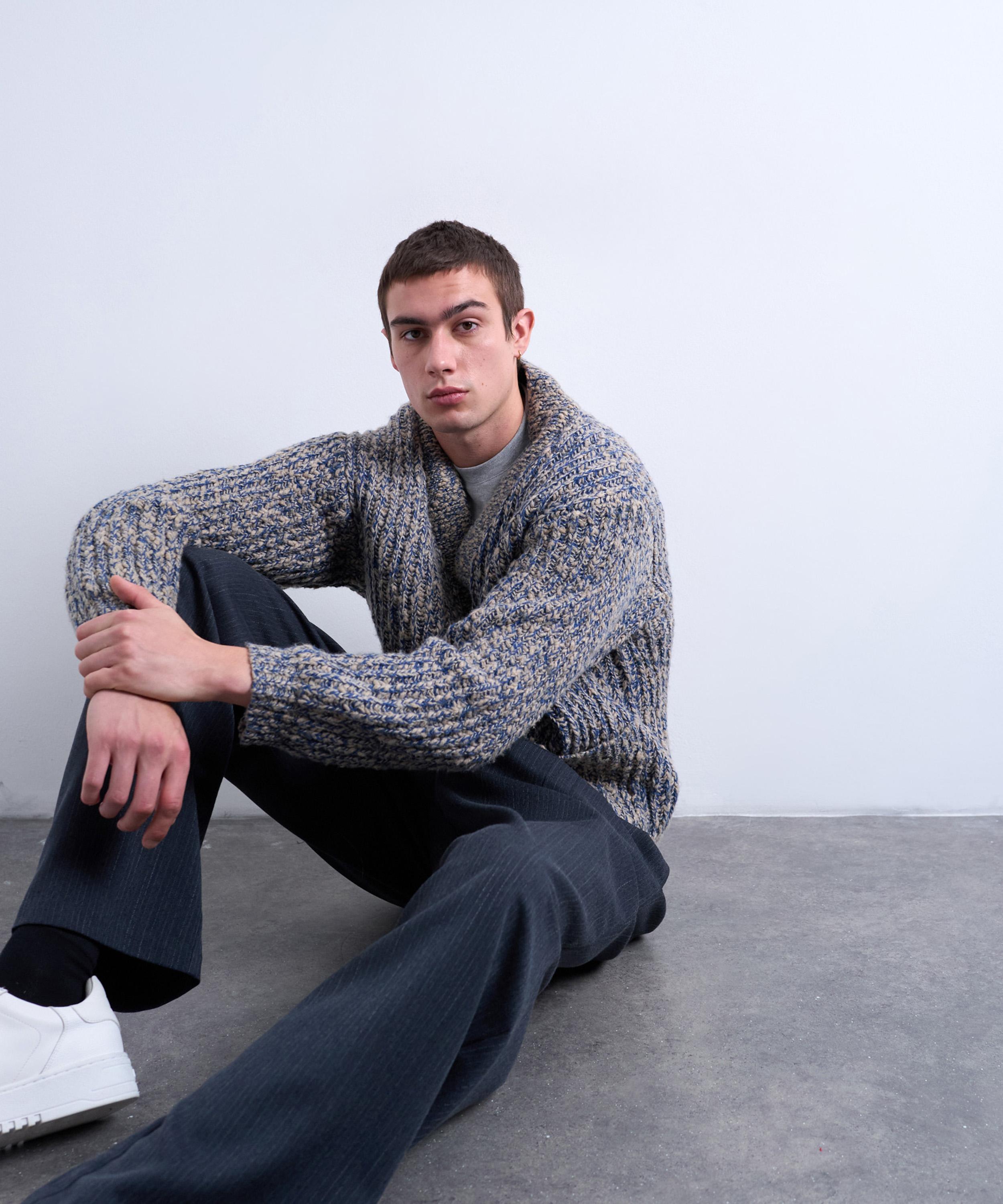 TOPMAN - Navy Relaxed Fit Chunky Twist Cardigan image number 3