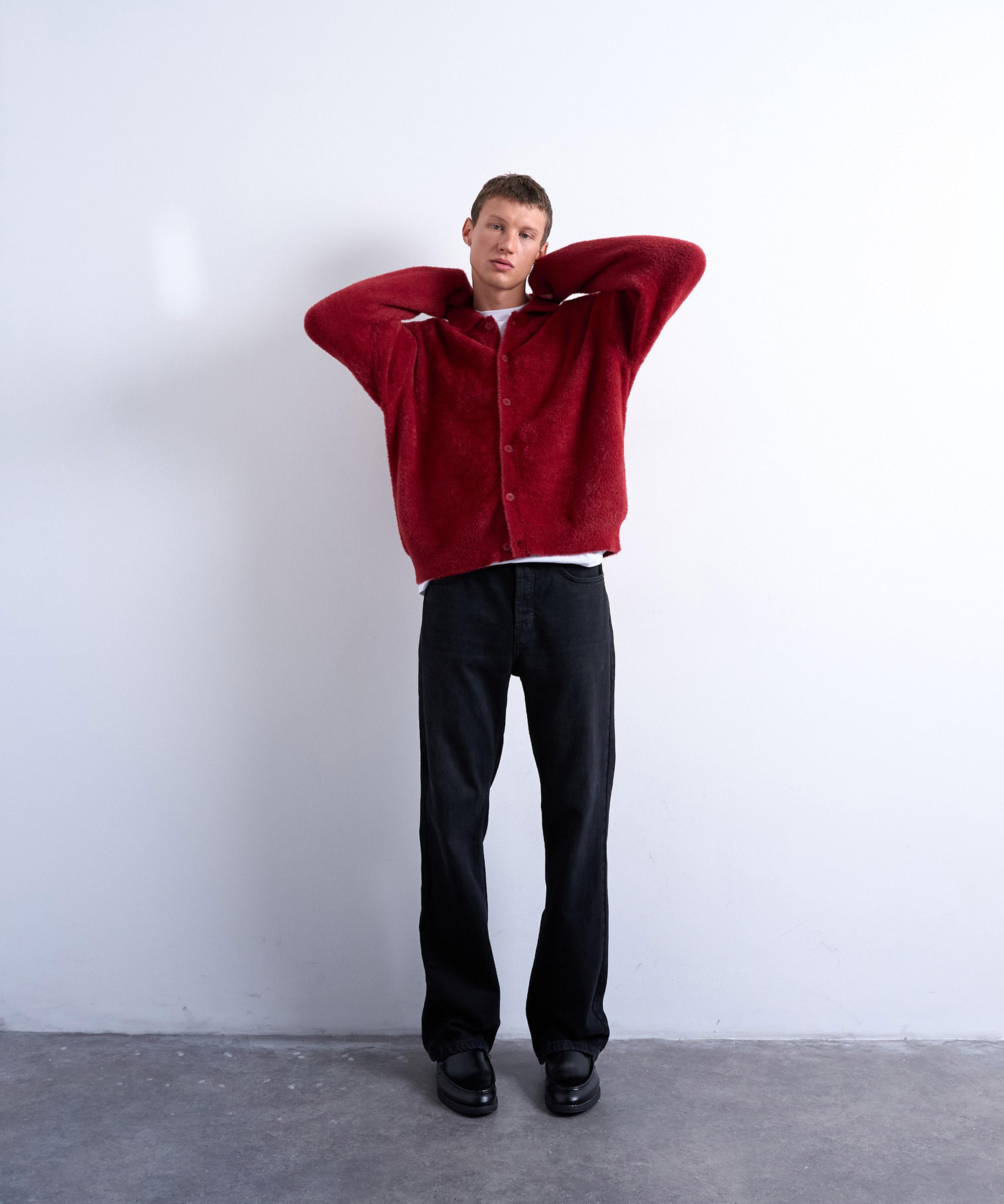 TOPMAN - Burgundy Fluffy Knit Cardigan image number 2