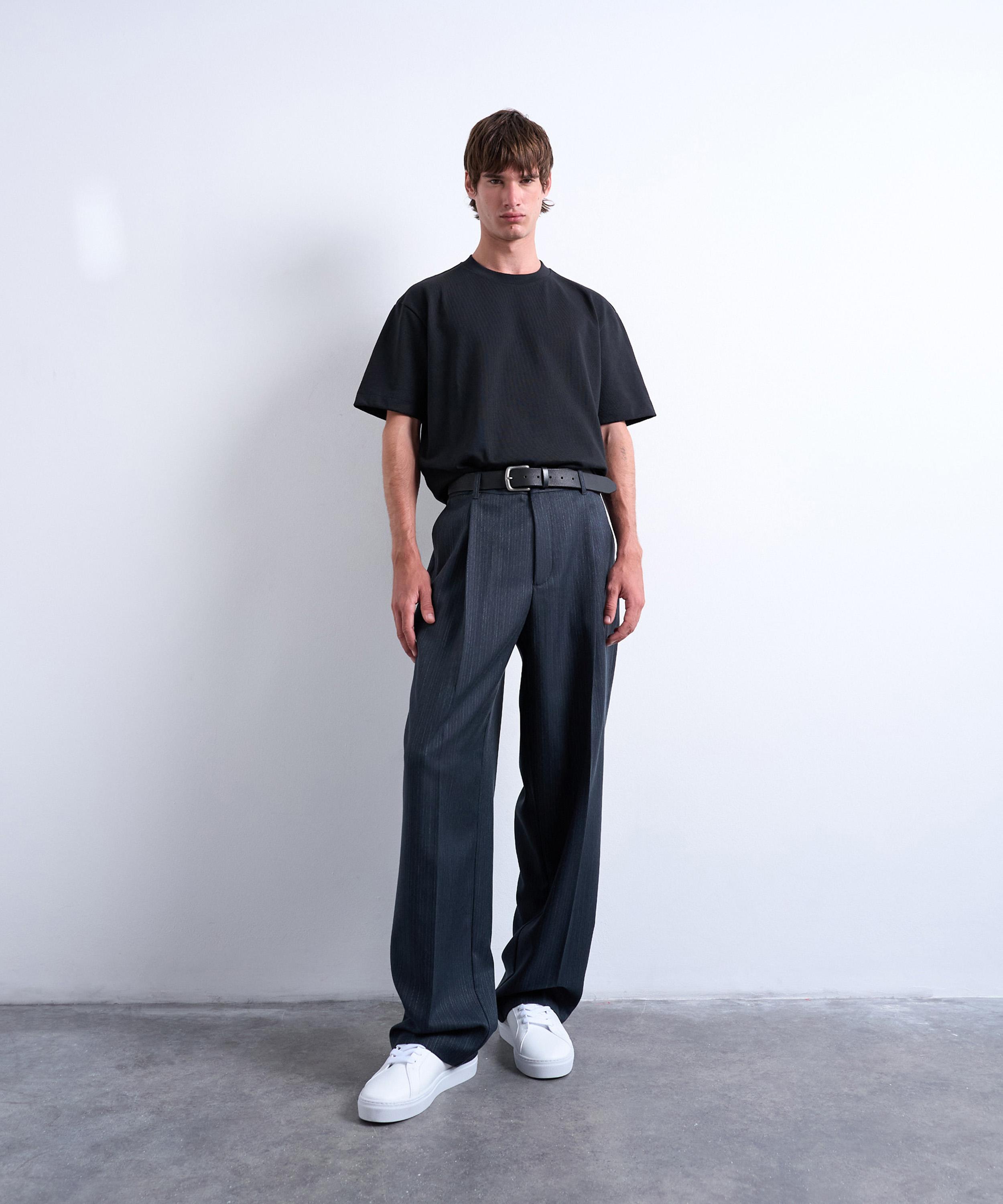 TOPMAN - Grey Stripe Wide-Leg Pleated Trousers image number 3