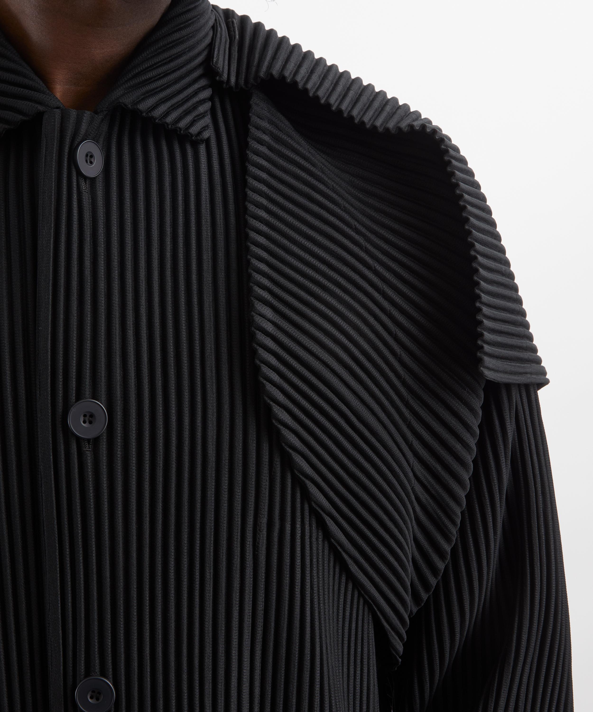 HOMME PLISS&Eacute; ISSEY MIYAKE - COVER AND FOLD Pleated Jacket image number 4