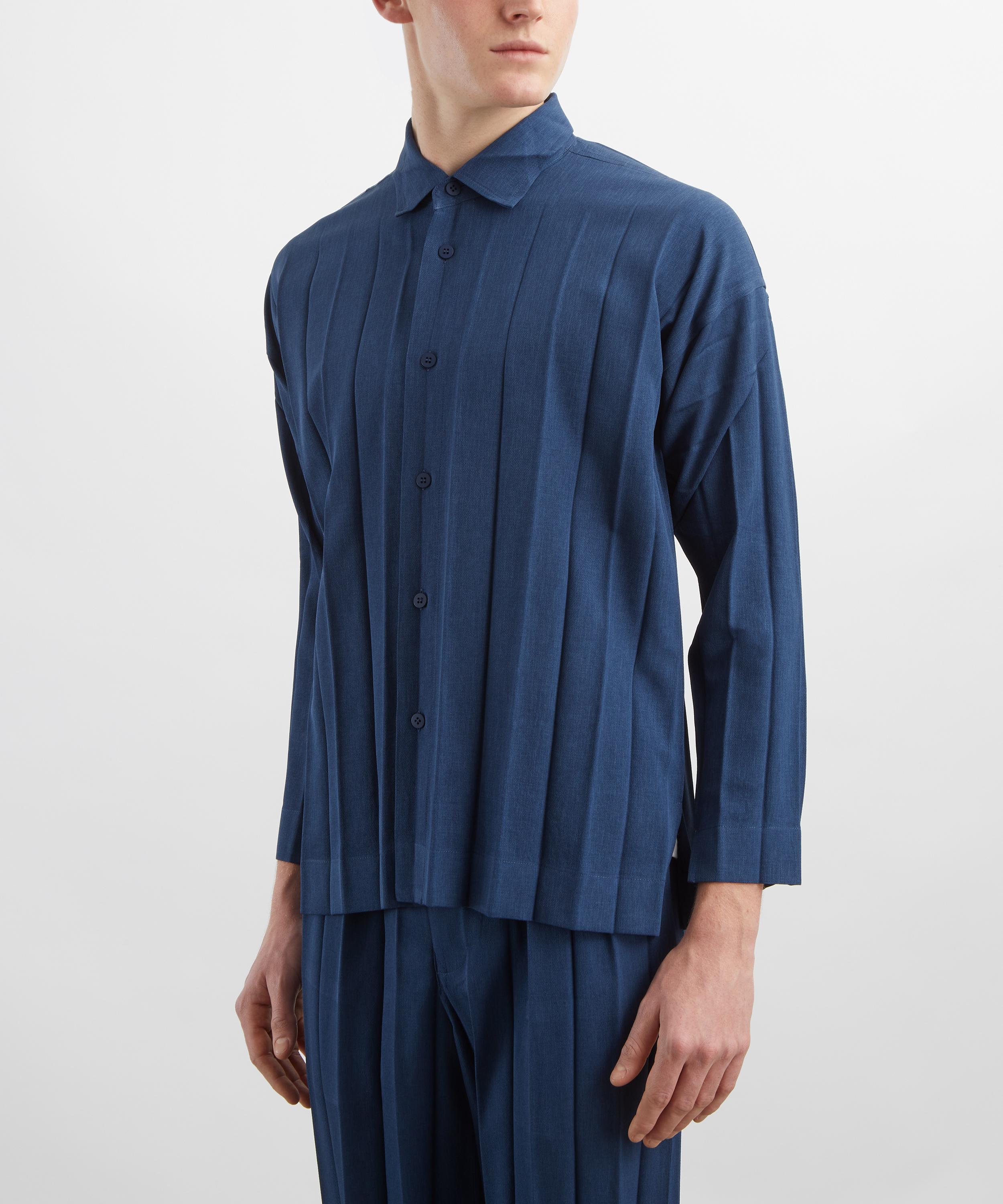 HOMME PLISS&Eacute; ISSEY MIYAKE - EDGE ENSEMBLE Navy Pleated Shirt image number 2