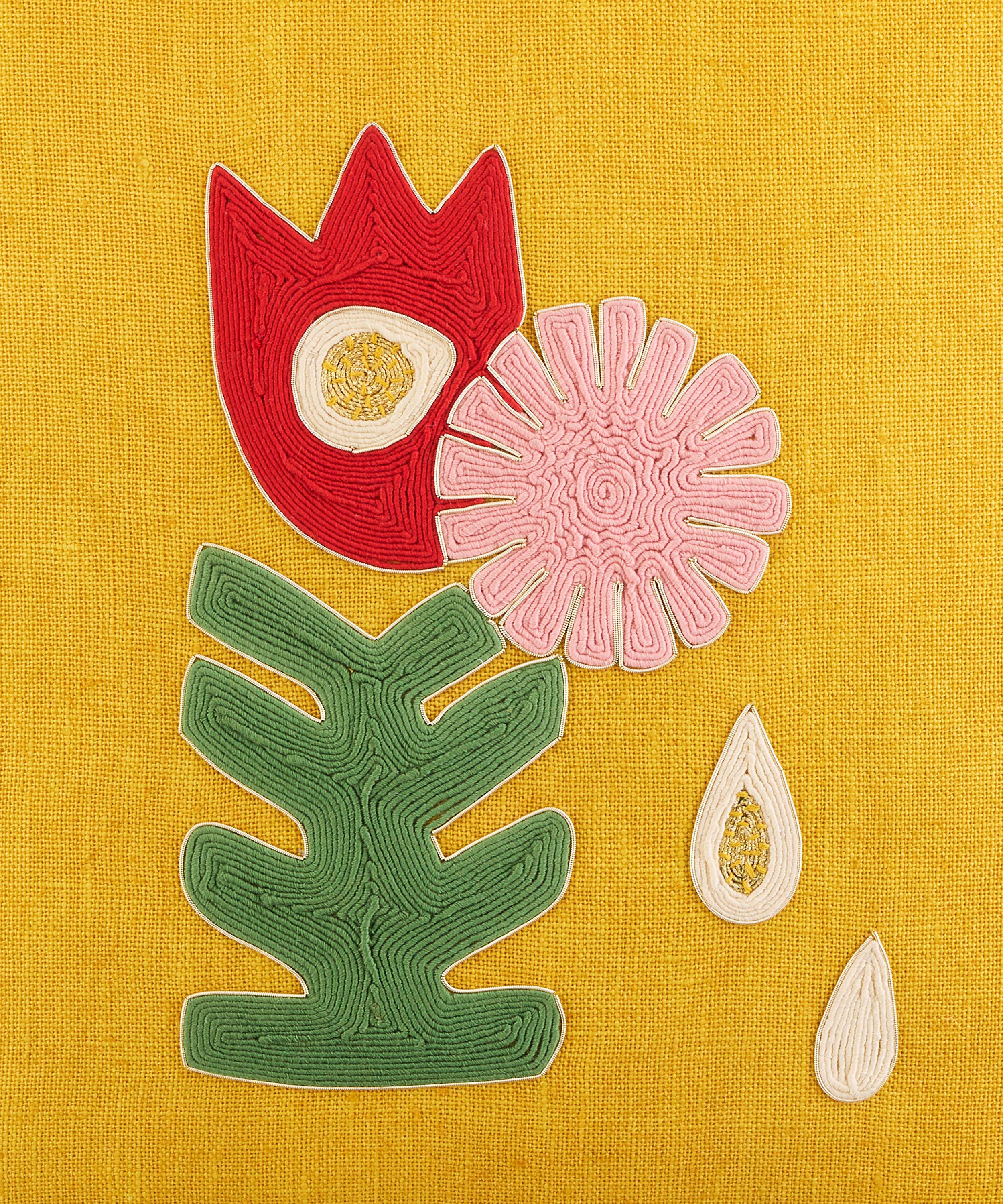 Jonathan Adler - Playa Tulip Linen Cushion image number 1