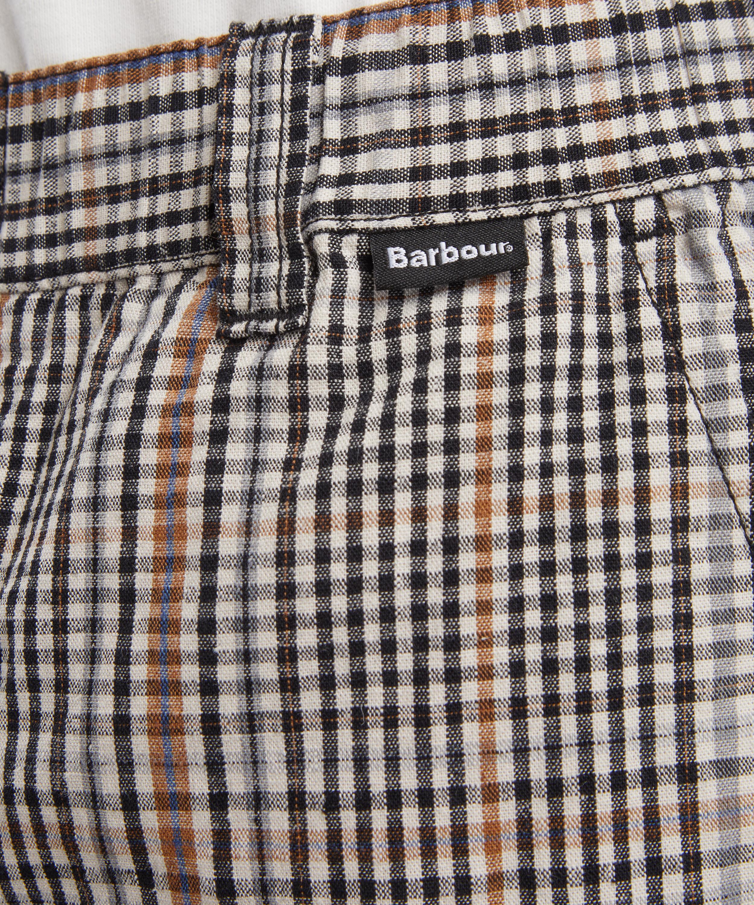 Barbour - Fife Checkered Shorts image number 4