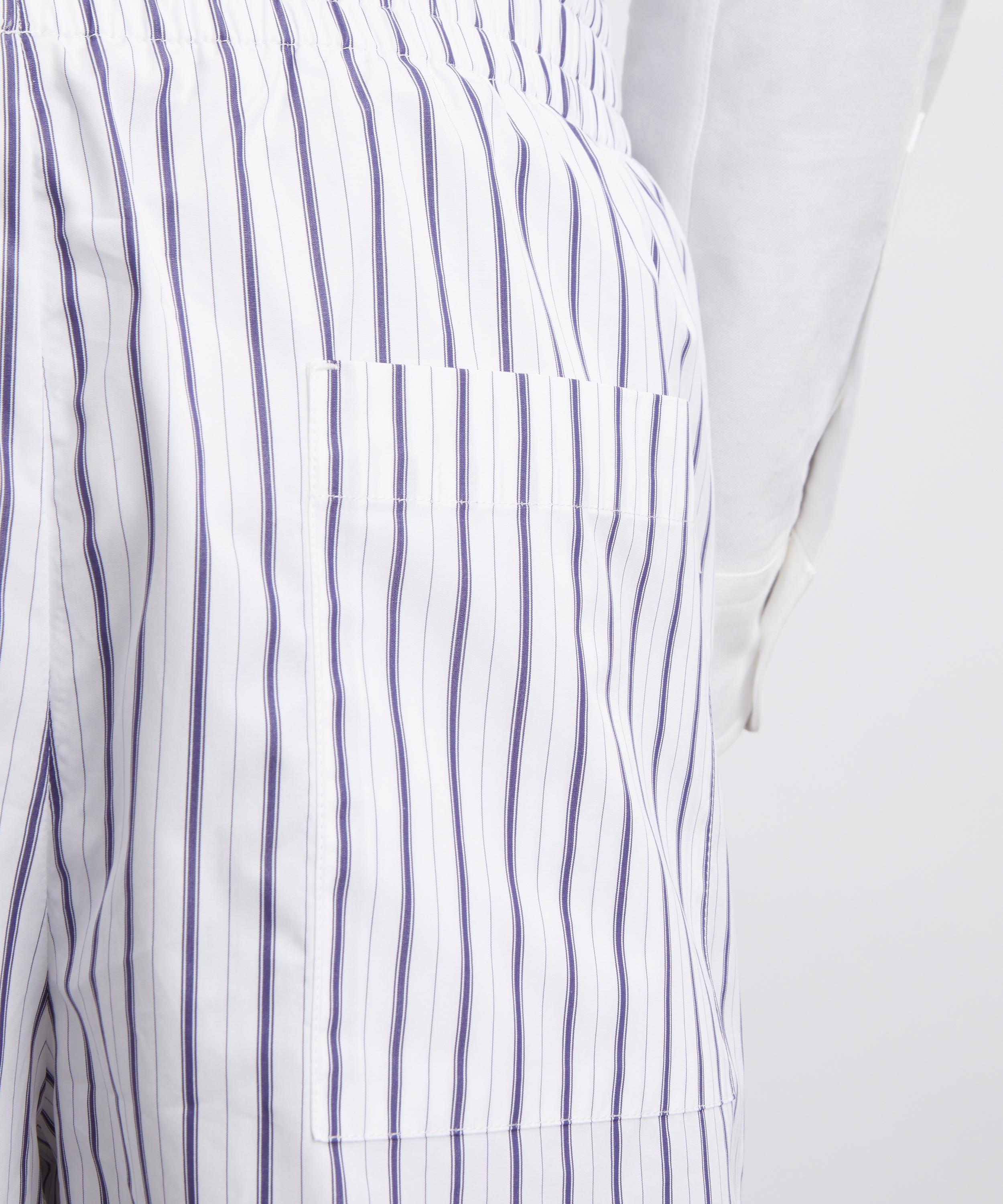 Ami - White Cotton Elasticated Shorts image number 4