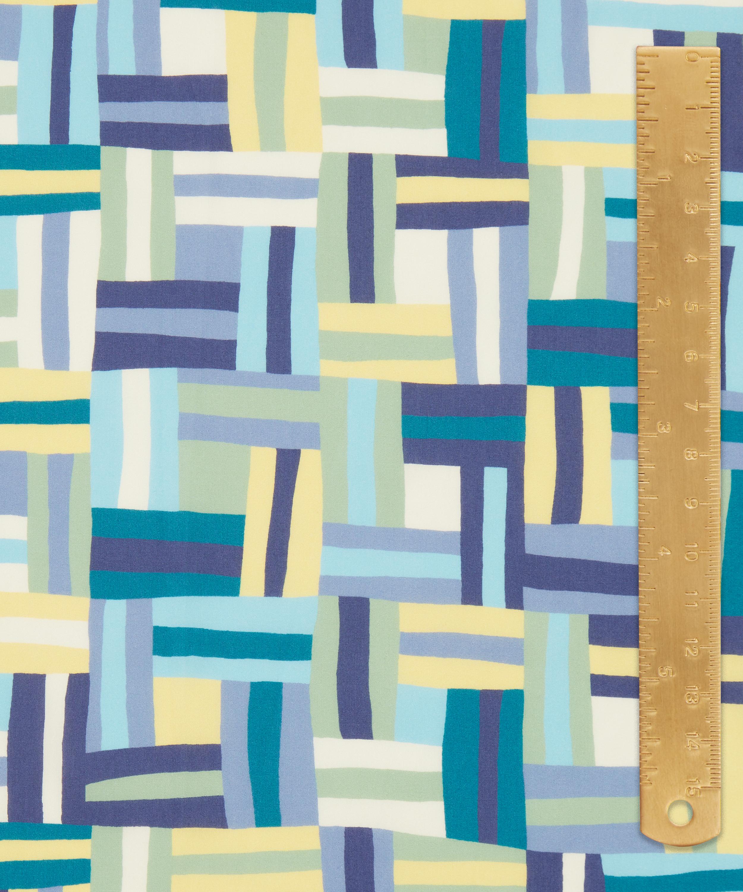 Liberty Fabrics - Basket Weave Tana Lawn&trade; Cotton image number 4