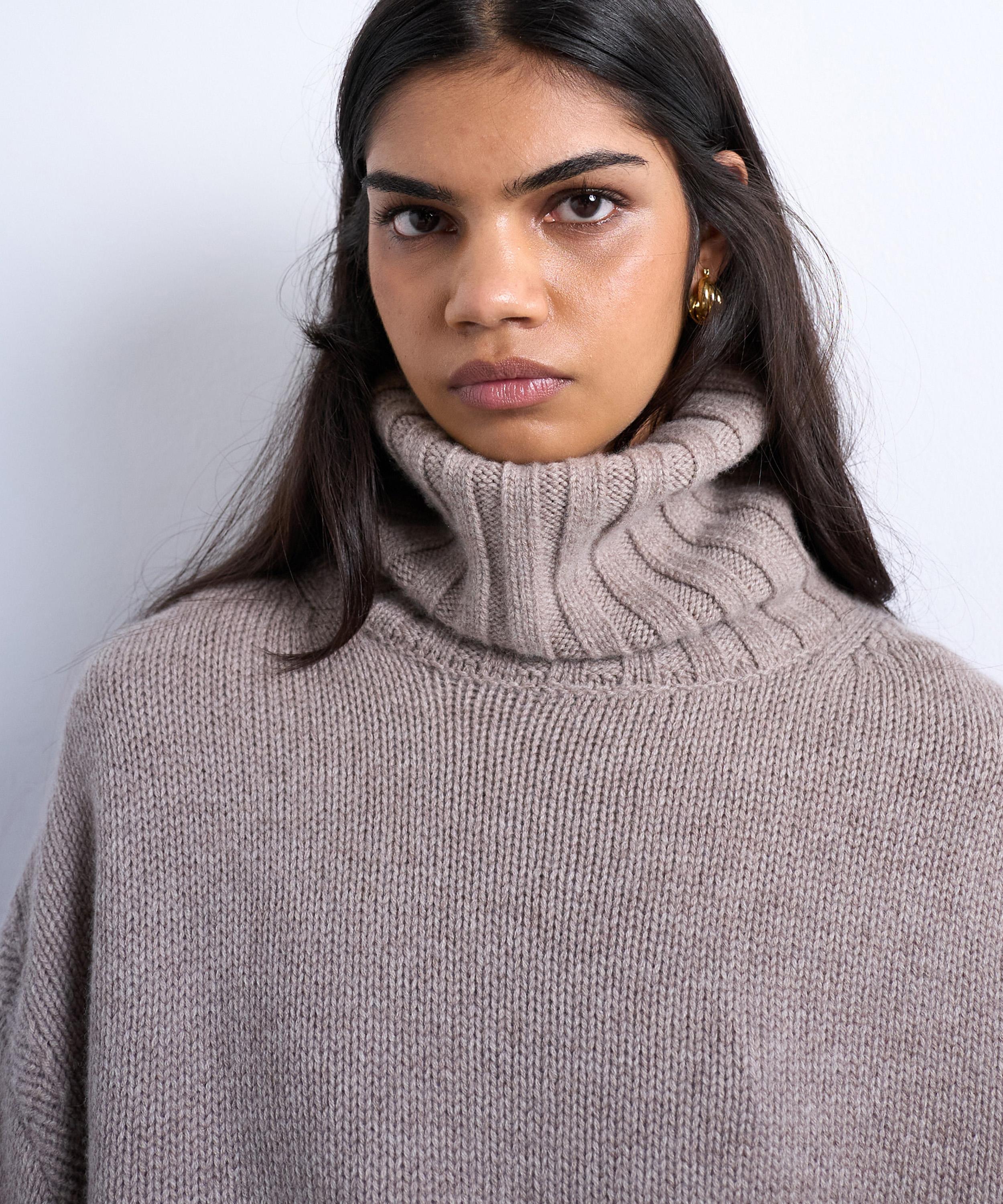 TOPSHOP - Oat Knitted Premium Roll-Neck Jumper image number 1