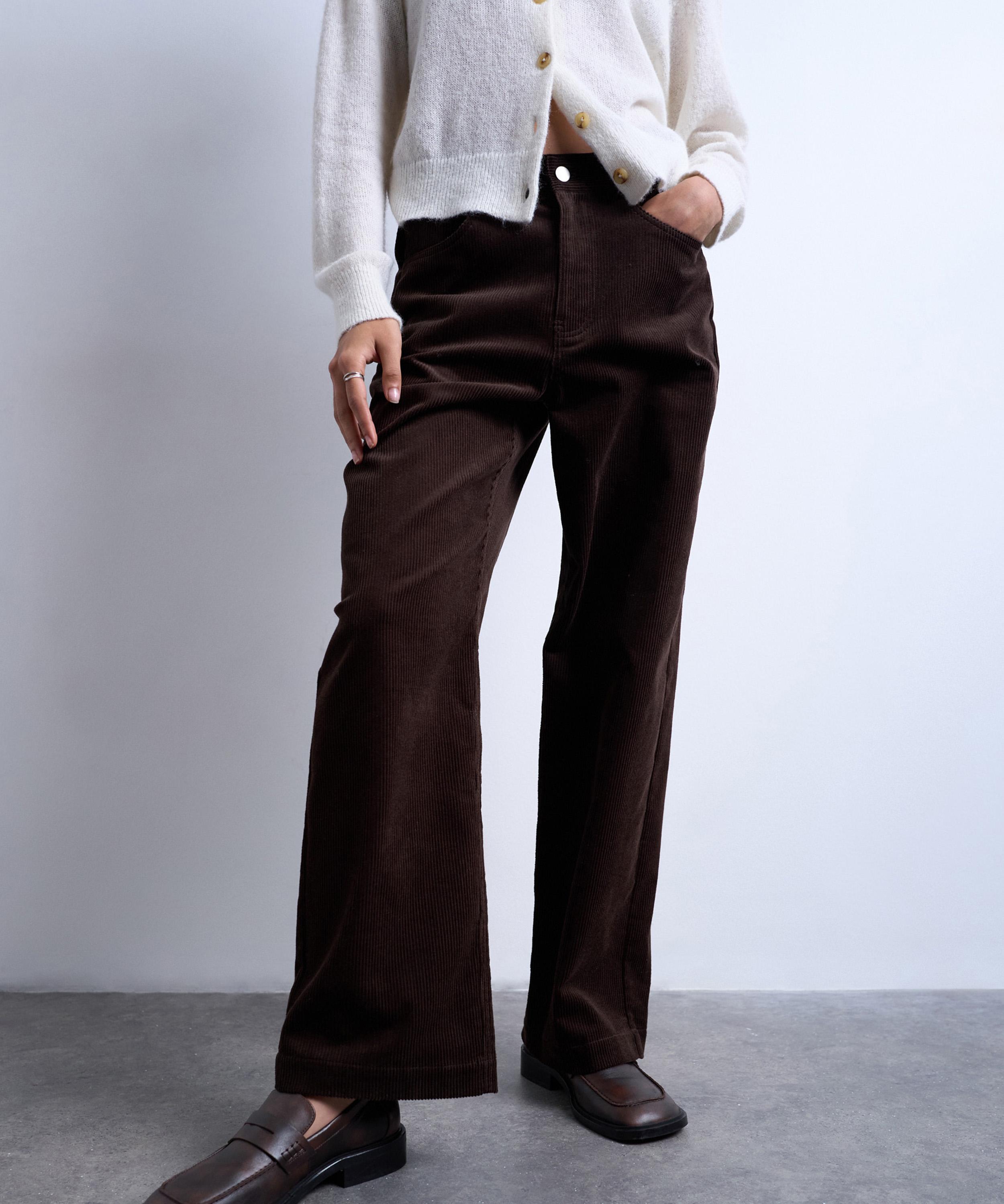 TOPSHOP - Chocolate Cord Slouchy Low-Slung Trousers image number 1