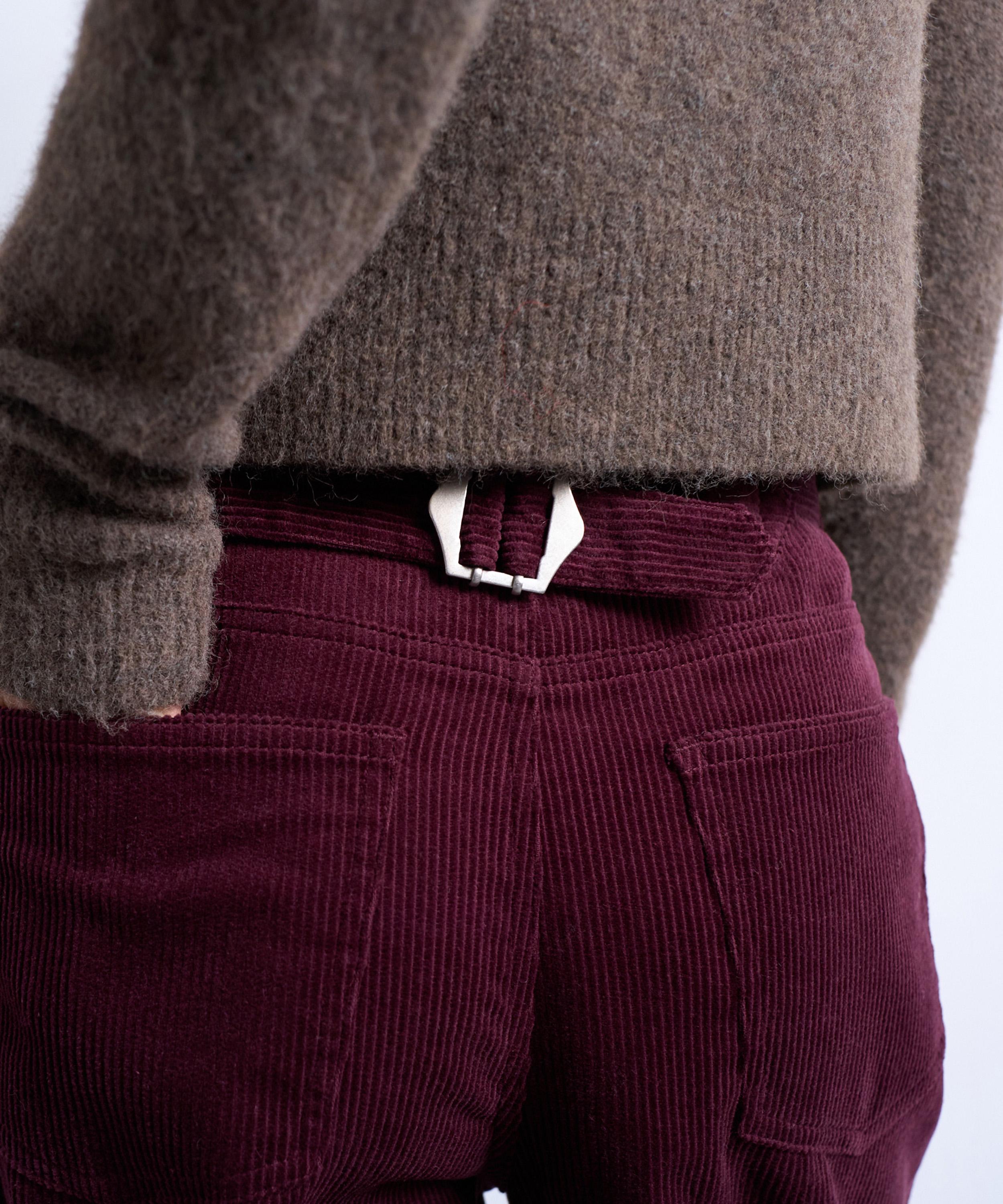 TOPSHOP - Burgundy Cord Slouchy Low-Slung Trousers image number 3