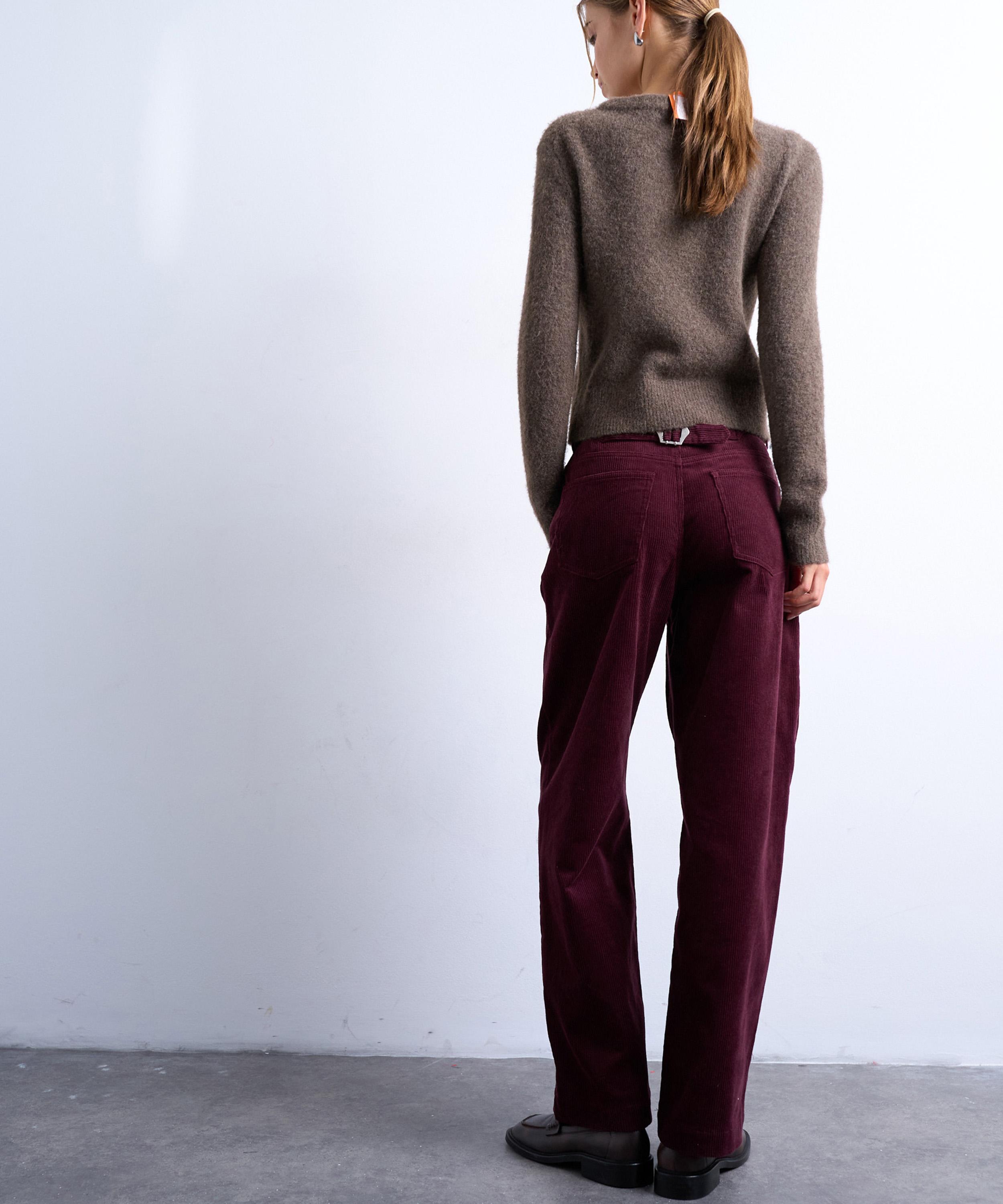 TOPSHOP - Burgundy Cord Slouchy Low-Slung Trousers image number 4