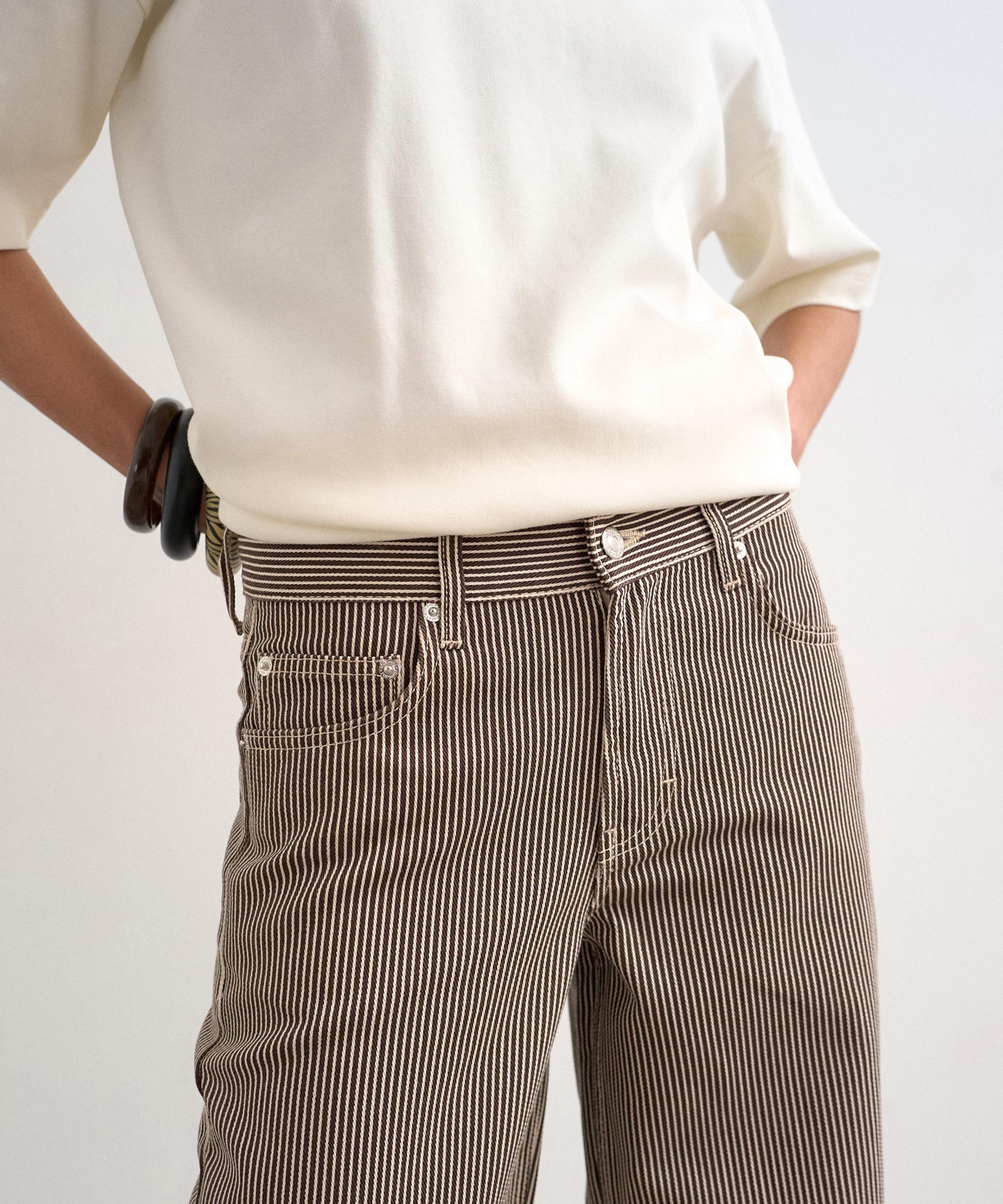 TOPSHOP - Cinch Low-Rise Jeans in Chocolate image number 2