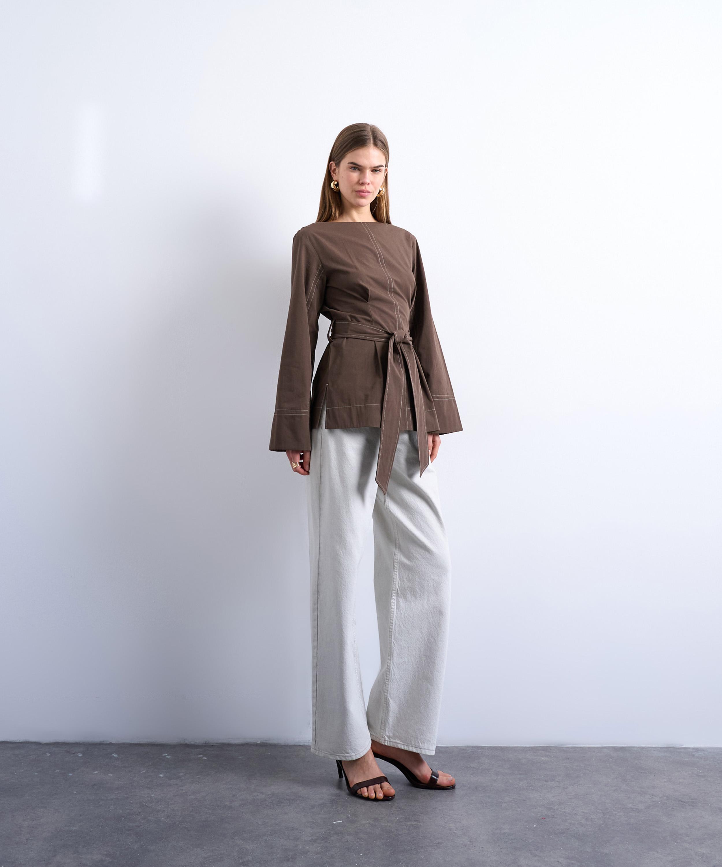 TOPSHOP - Brown Long-Sleeve Tie Waist Top image number 3