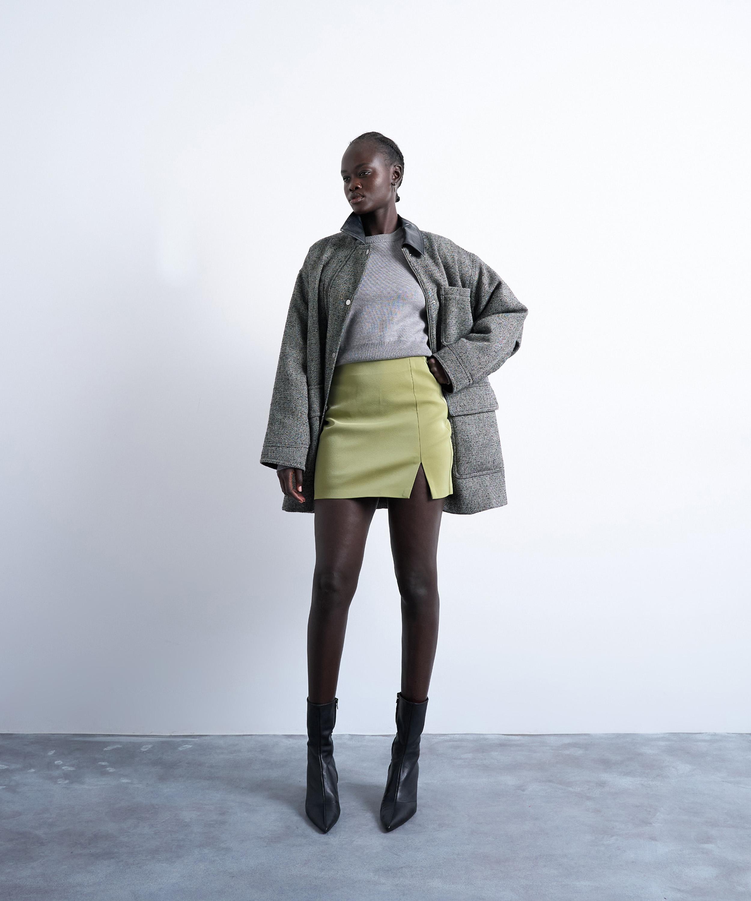 TOPSHOP - Grey Knitted Clean Cinch Waist Jumper image number 3