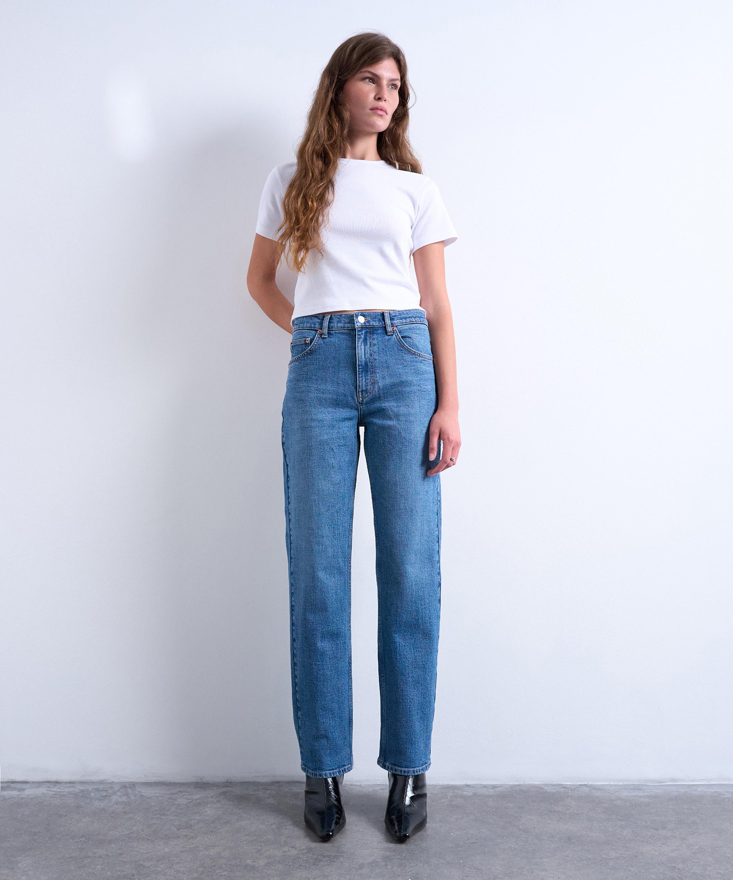 TOPSHOP - Orson Mid-Rise Comfort Straight Jeans in Vintage Blue image number 3