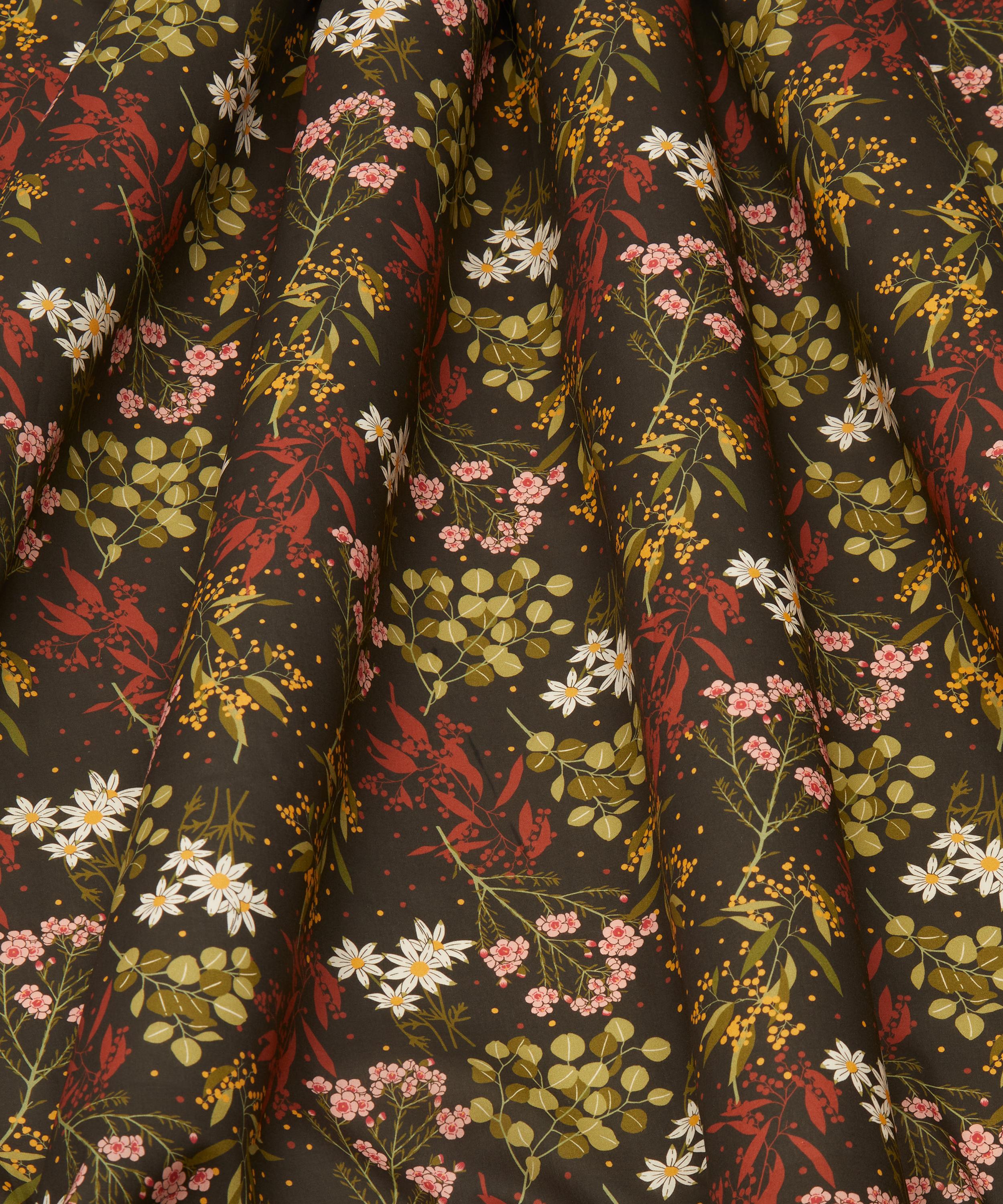 Liberty Fabrics - Dotty Mimos Tana Lawn&trade; Cotton image number 2