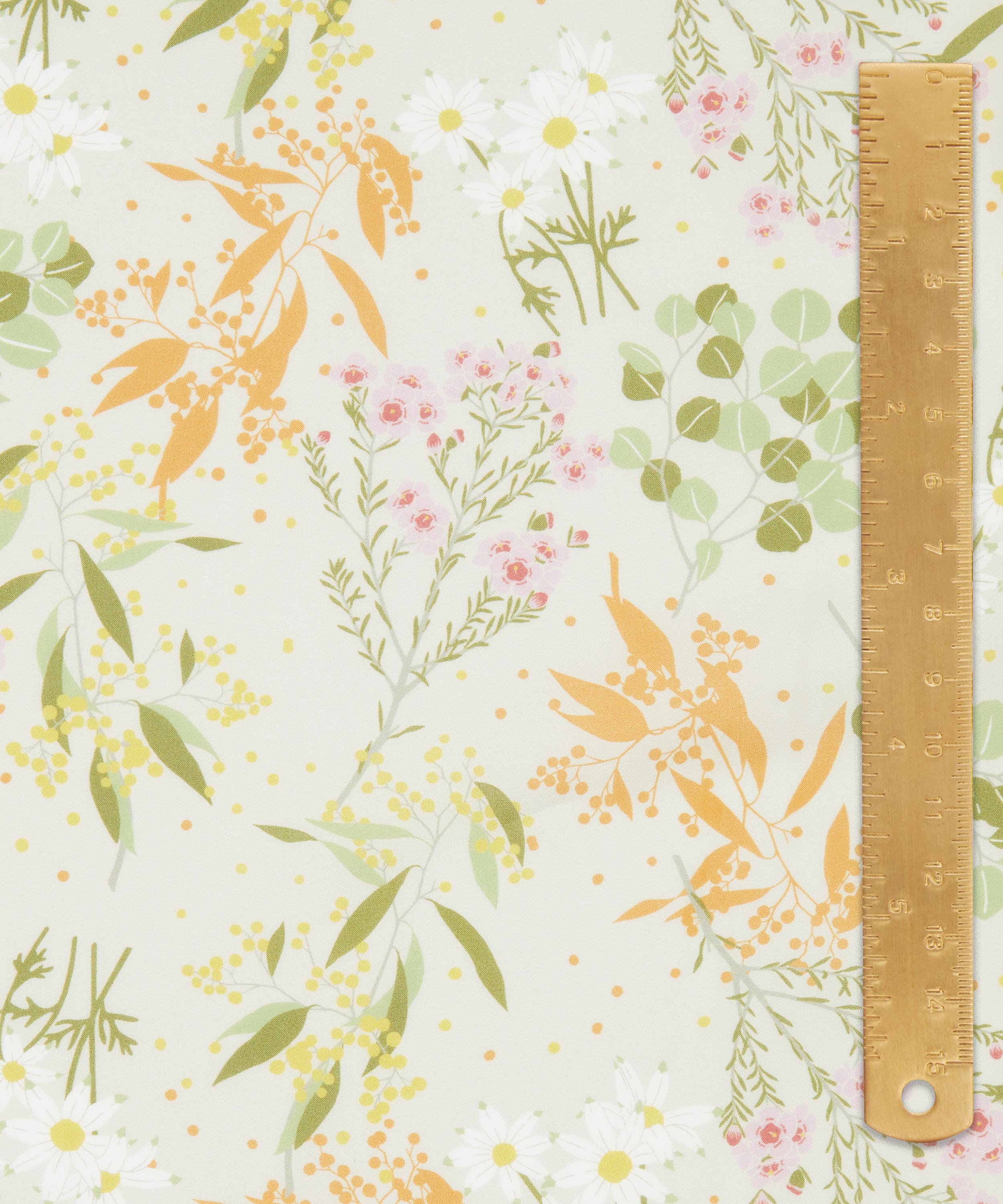 Liberty Fabrics - Dotty Mimos Tana Lawn&trade; Cotton image number 4