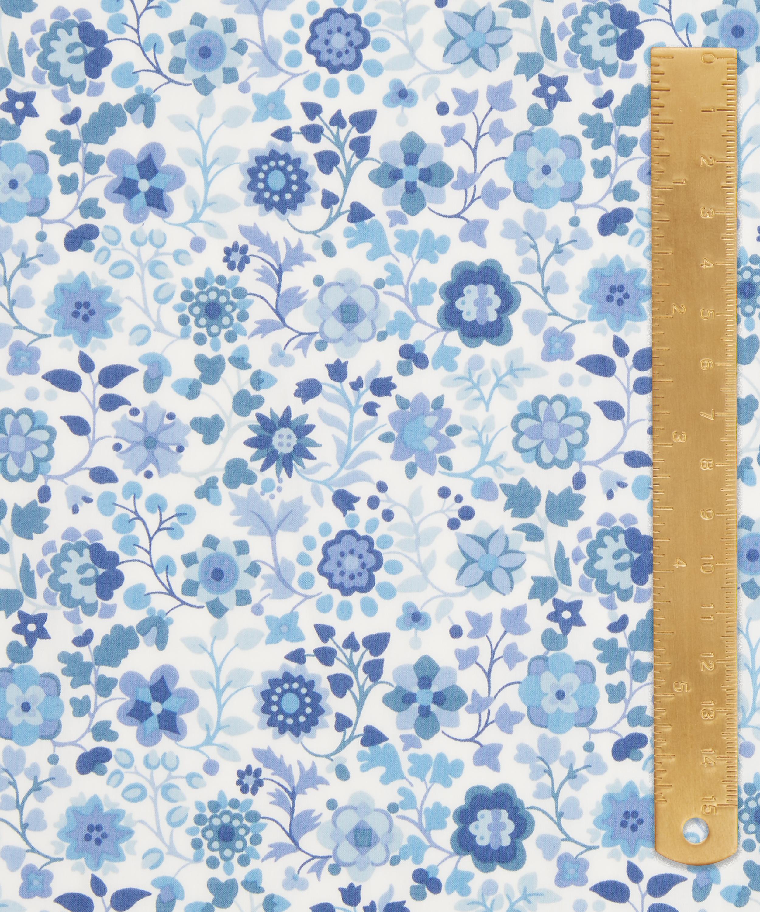 Liberty Fabrics - Dasha Floral Tana Lawn&trade; Cotton image number 4