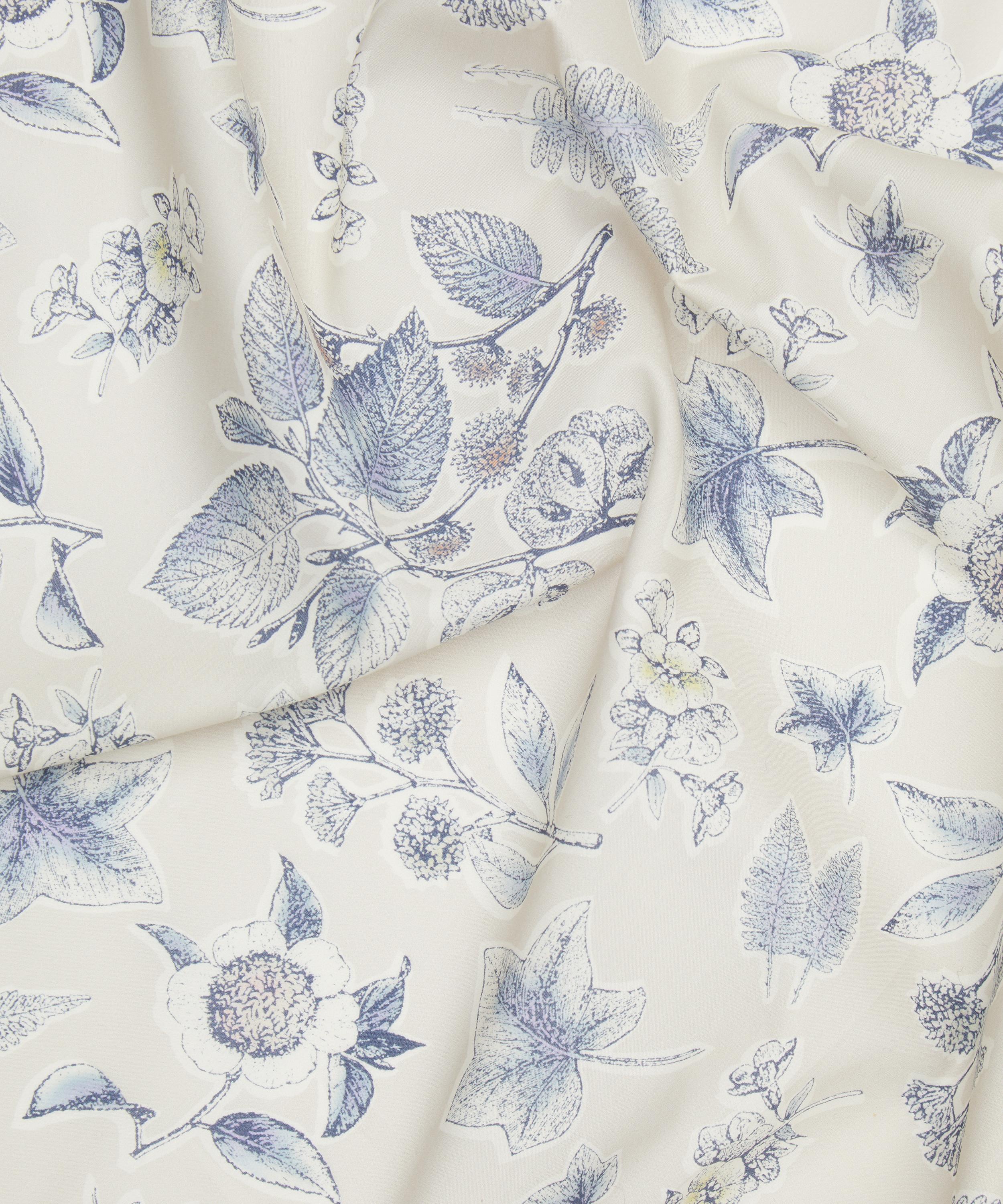 Liberty Fabrics - Allder Botanical Tana Lawn&trade; Cotton image number 3