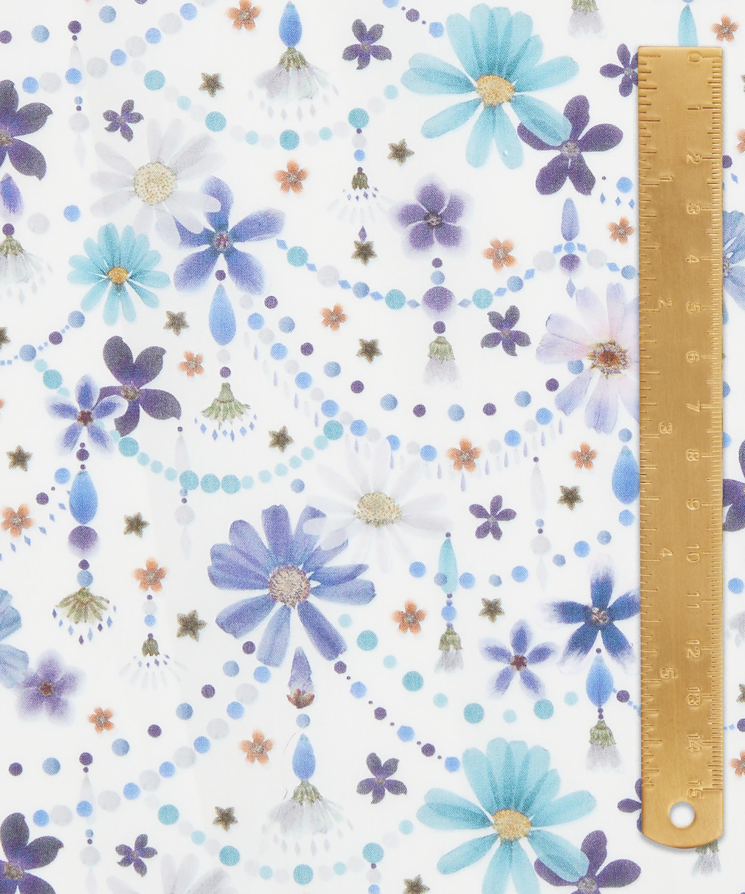 Liberty Fabrics - Floral Garland Tana Lawn&trade; Cotton image number 4