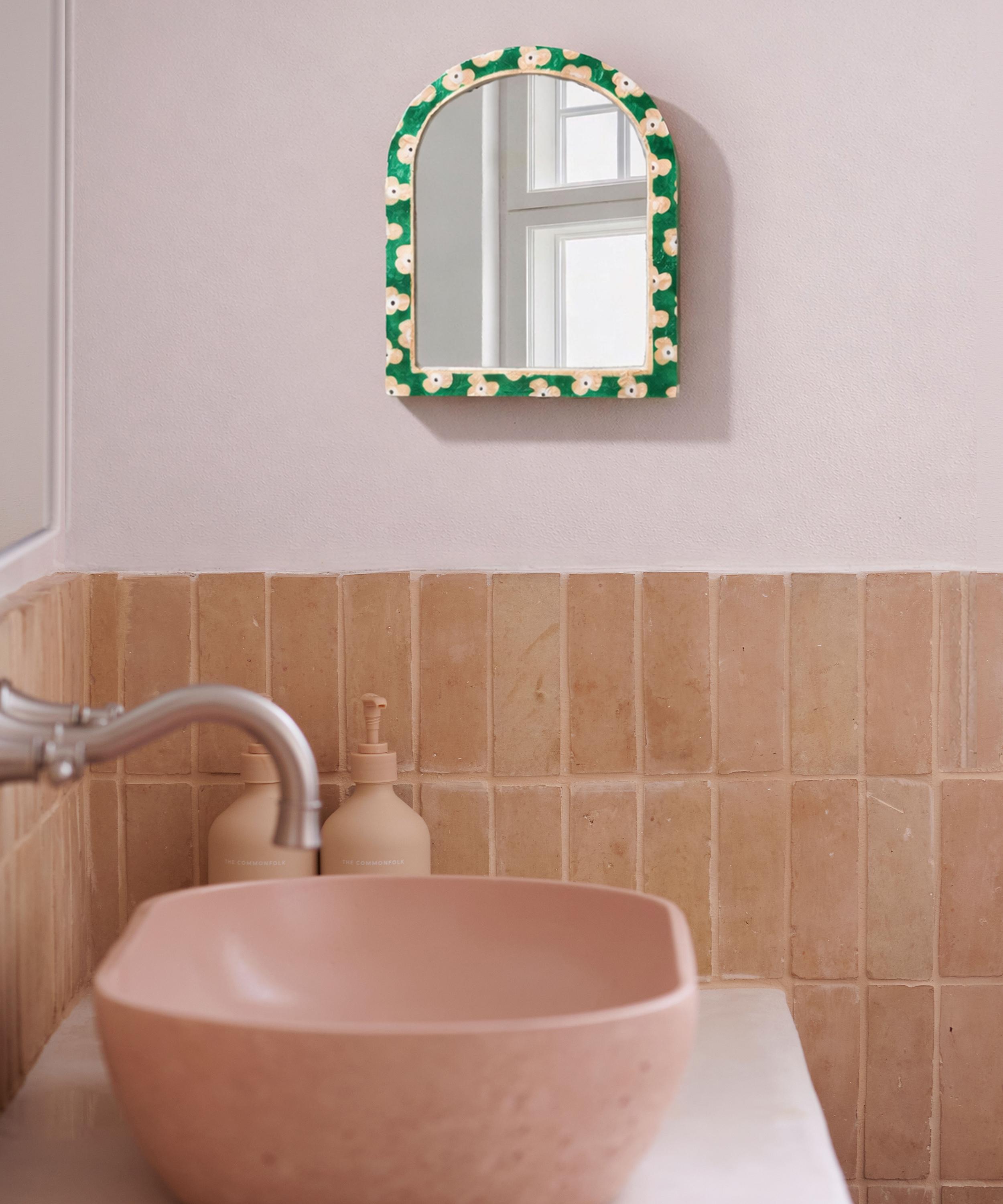 Jones & Co - Paradis Floral Mirror image number 1