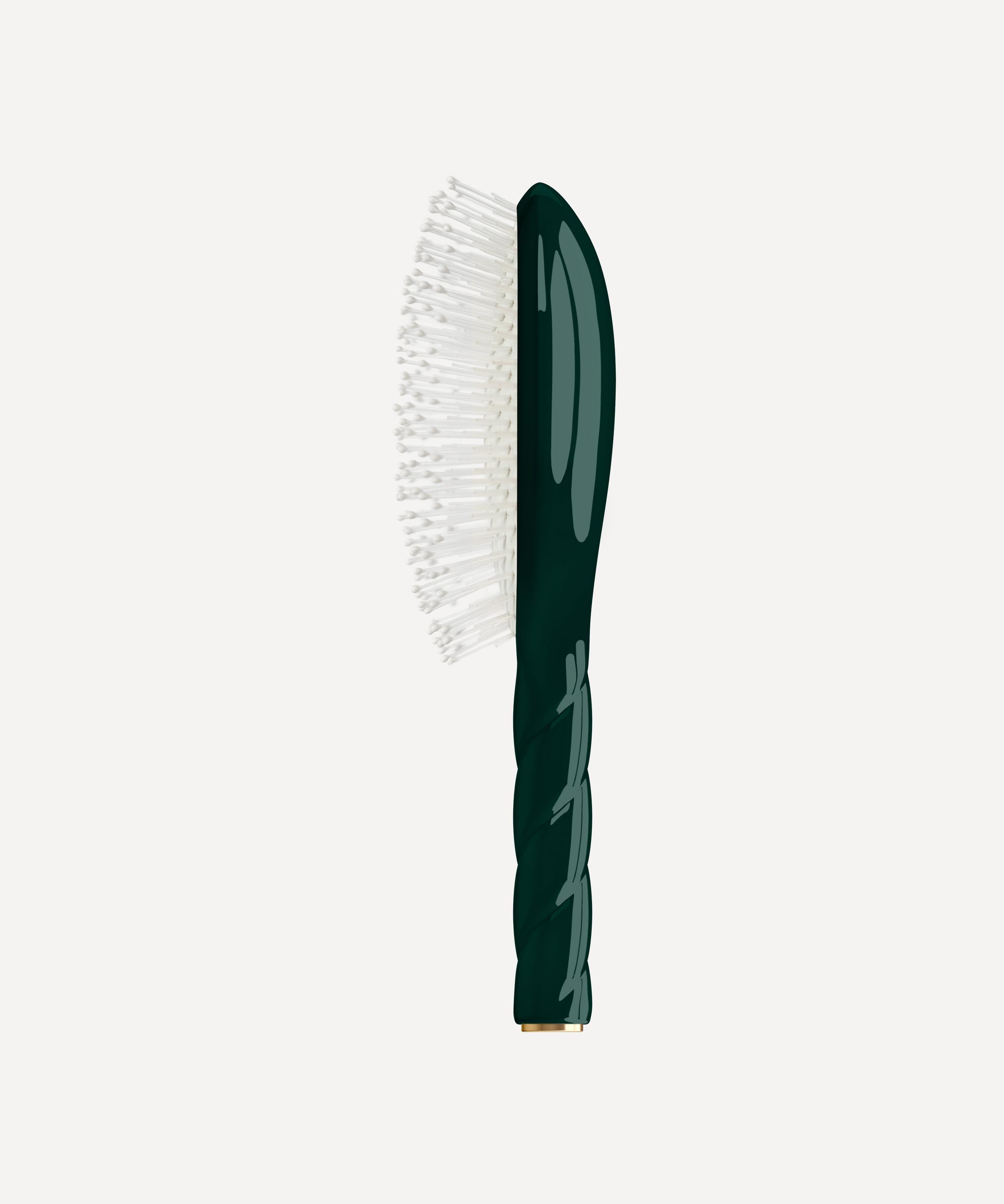 La Bonne Brosse - N.04 THE MIRACLE Detangling Scalp Brush image number 1