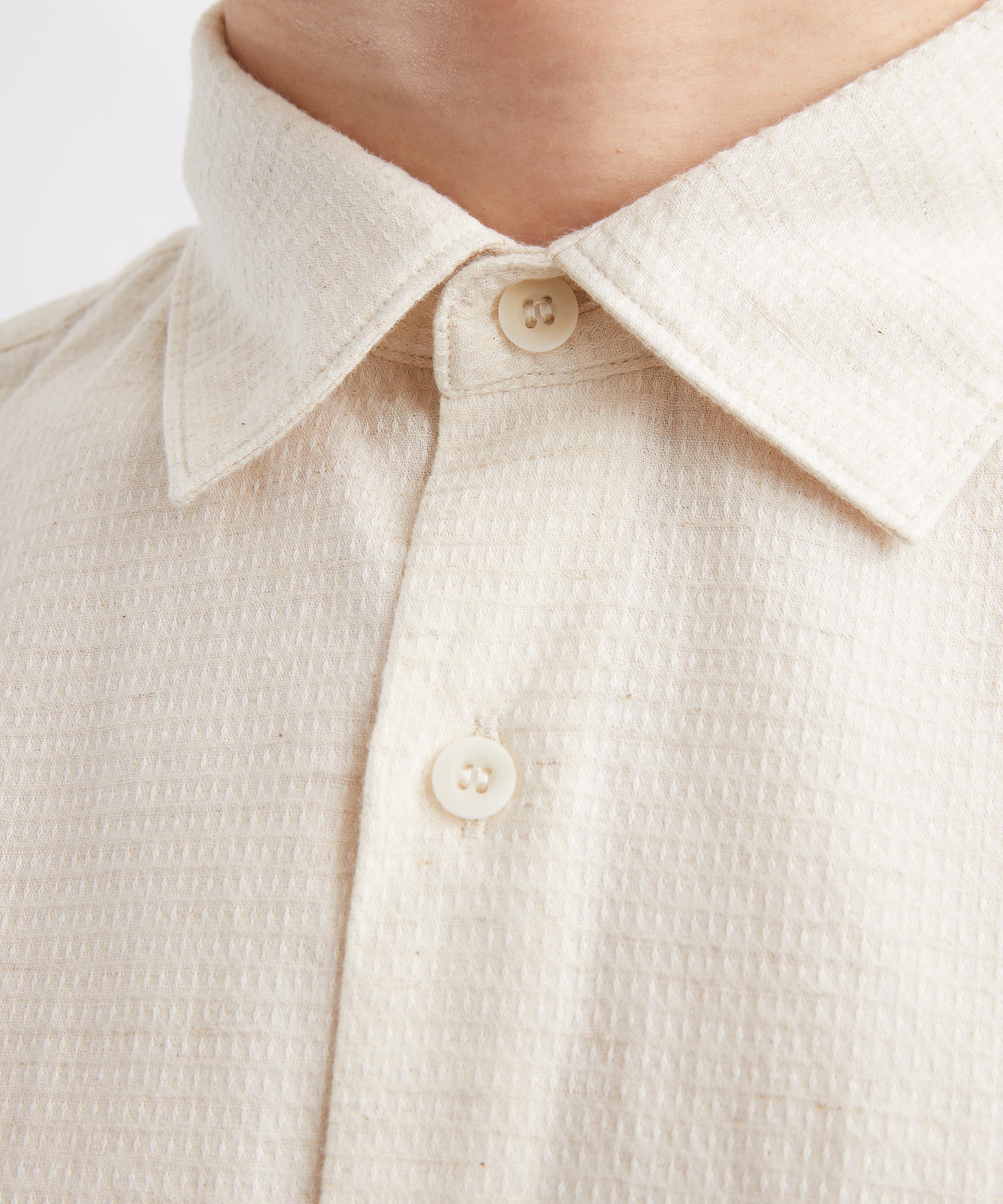 Sunspel - Natural Textured Short-Sleeve Shirt image number 4