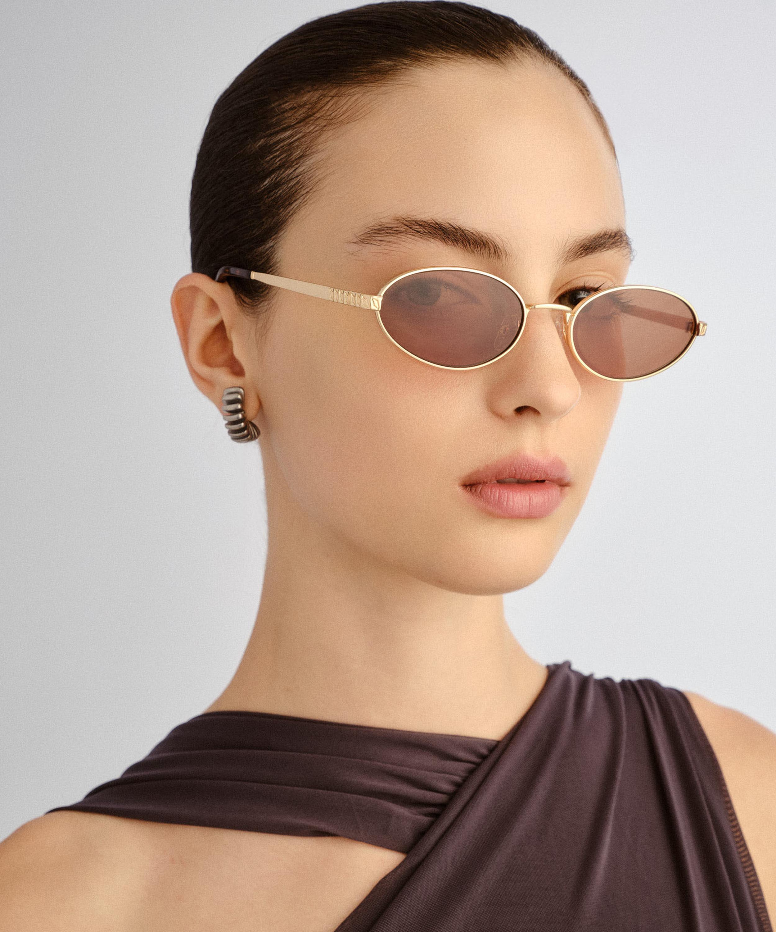 Luv Lou - Kendall Oval Sunglasses image number 1