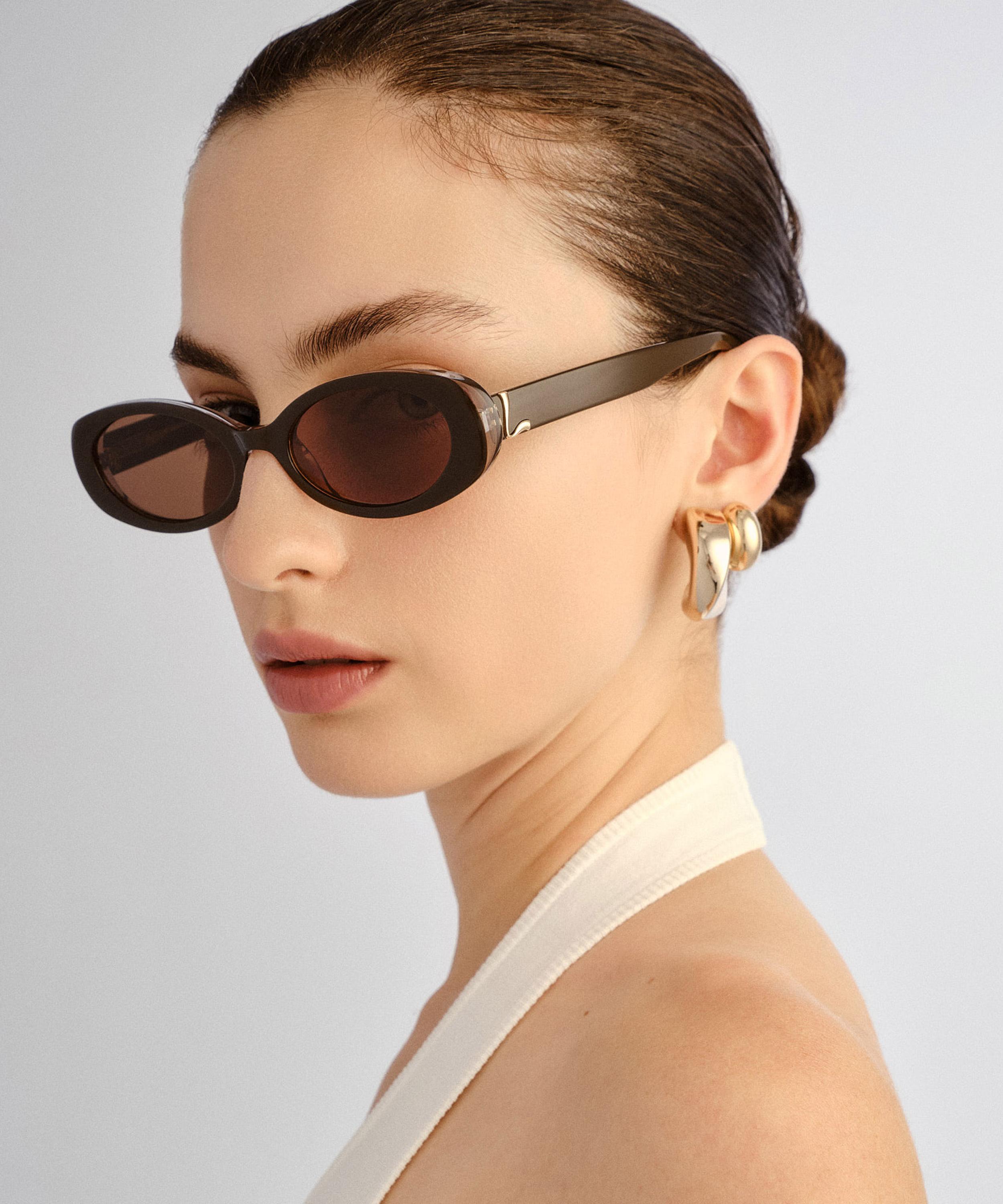 Luv Lou - Morgan Oval Sunglasses image number 1