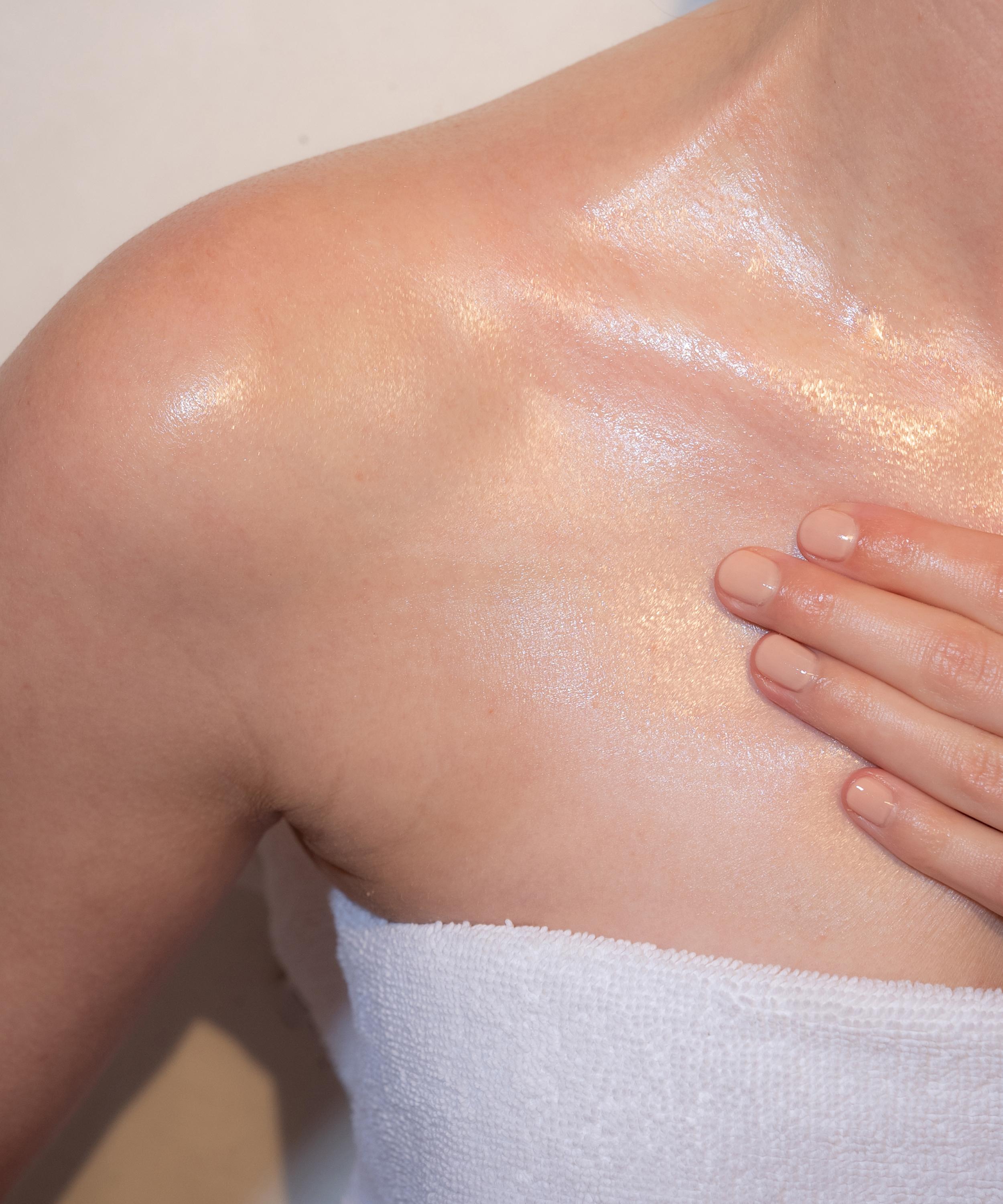 Jones Road - Body Oil 100ml image number 3