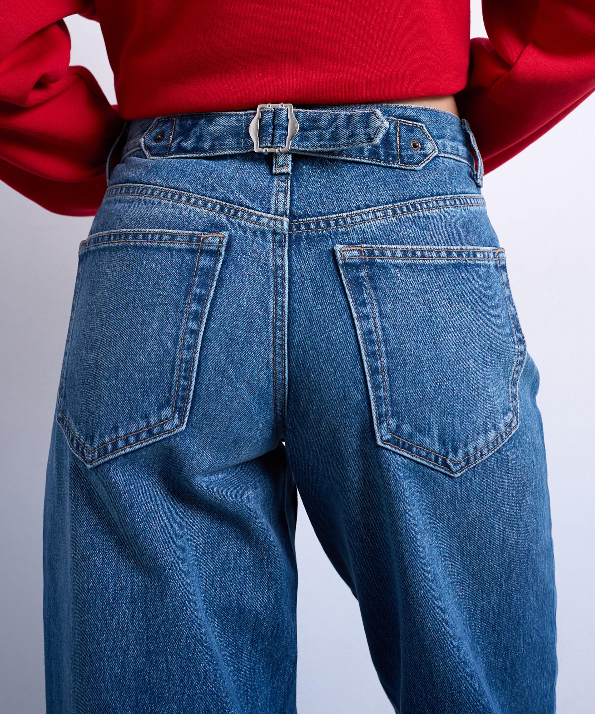 TOPSHOP - Cinch Low-Rise Jeans in Mid-Blue image number 4