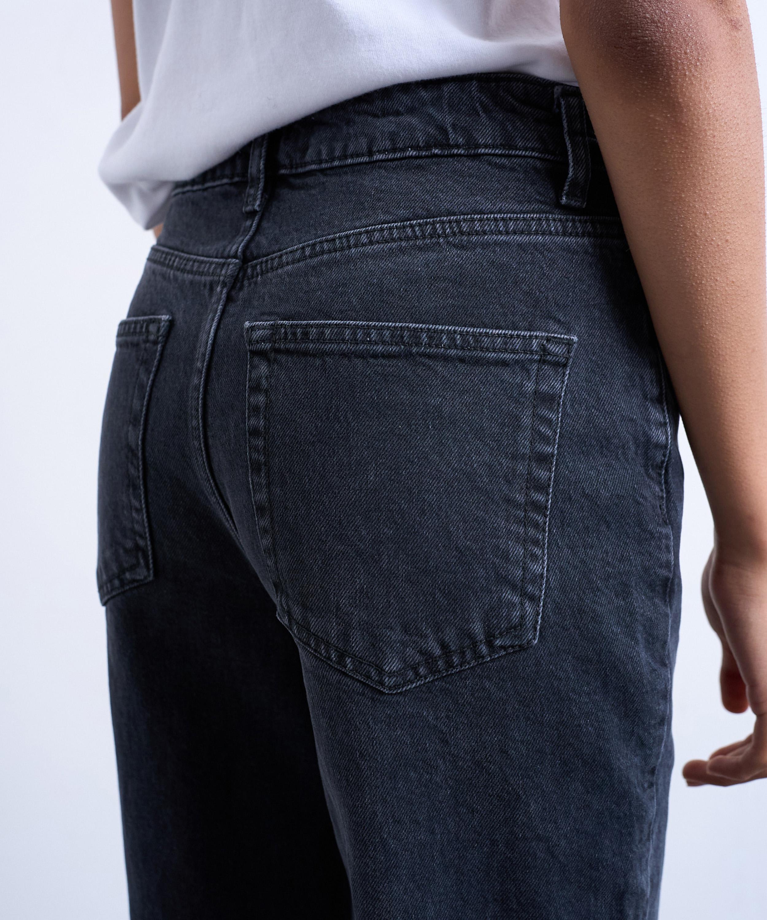 TOPSHOP - Pippa Mid-Rise Comfort Stretch Flare Jeans in Washed Black image number 3