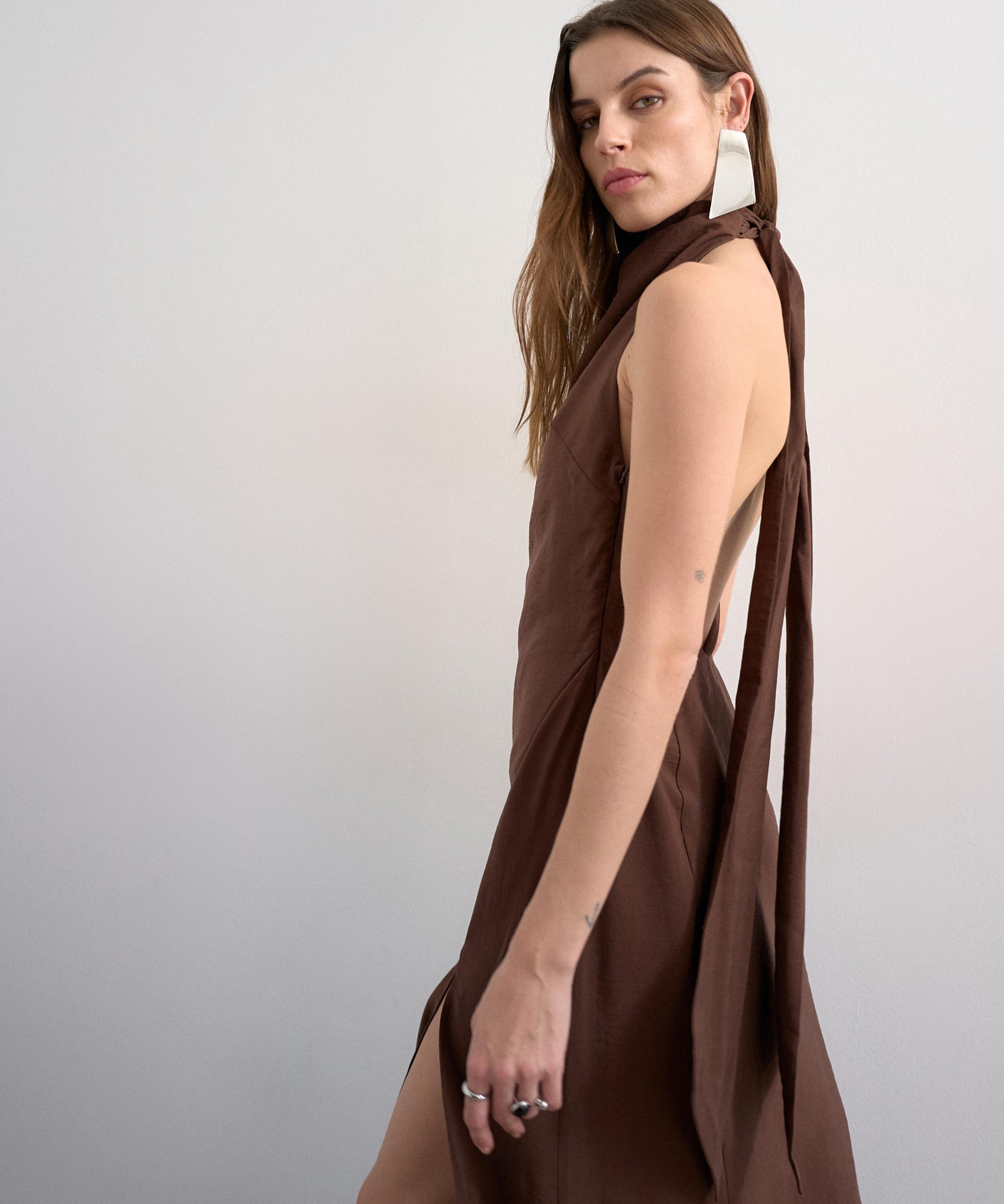 TOPSHOP - Chocolate Halter Cowl Maxi Dress image number 3