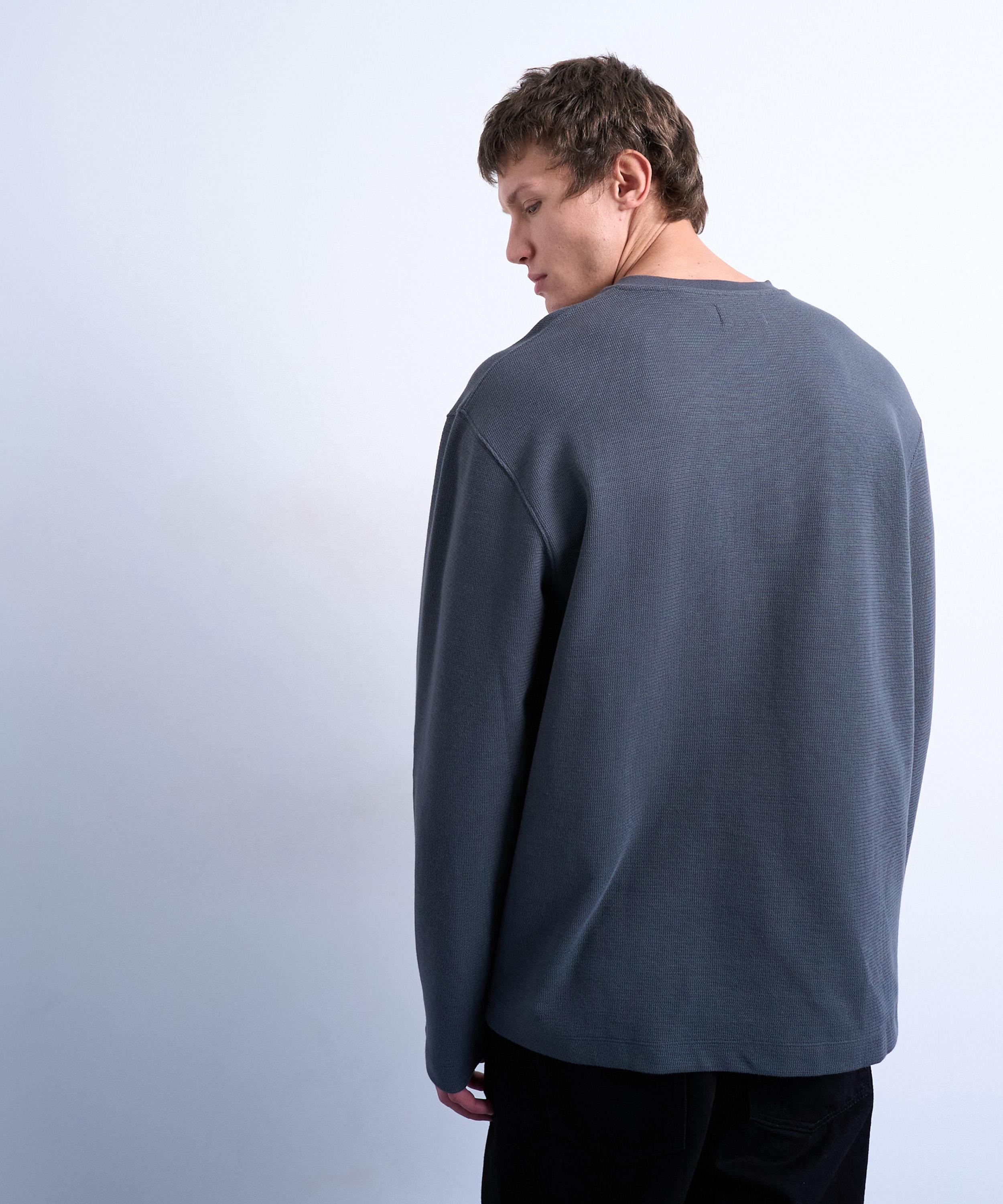 TOPMAN - Relaxed Fit Heavyweight Waffle Henley Top image number 4