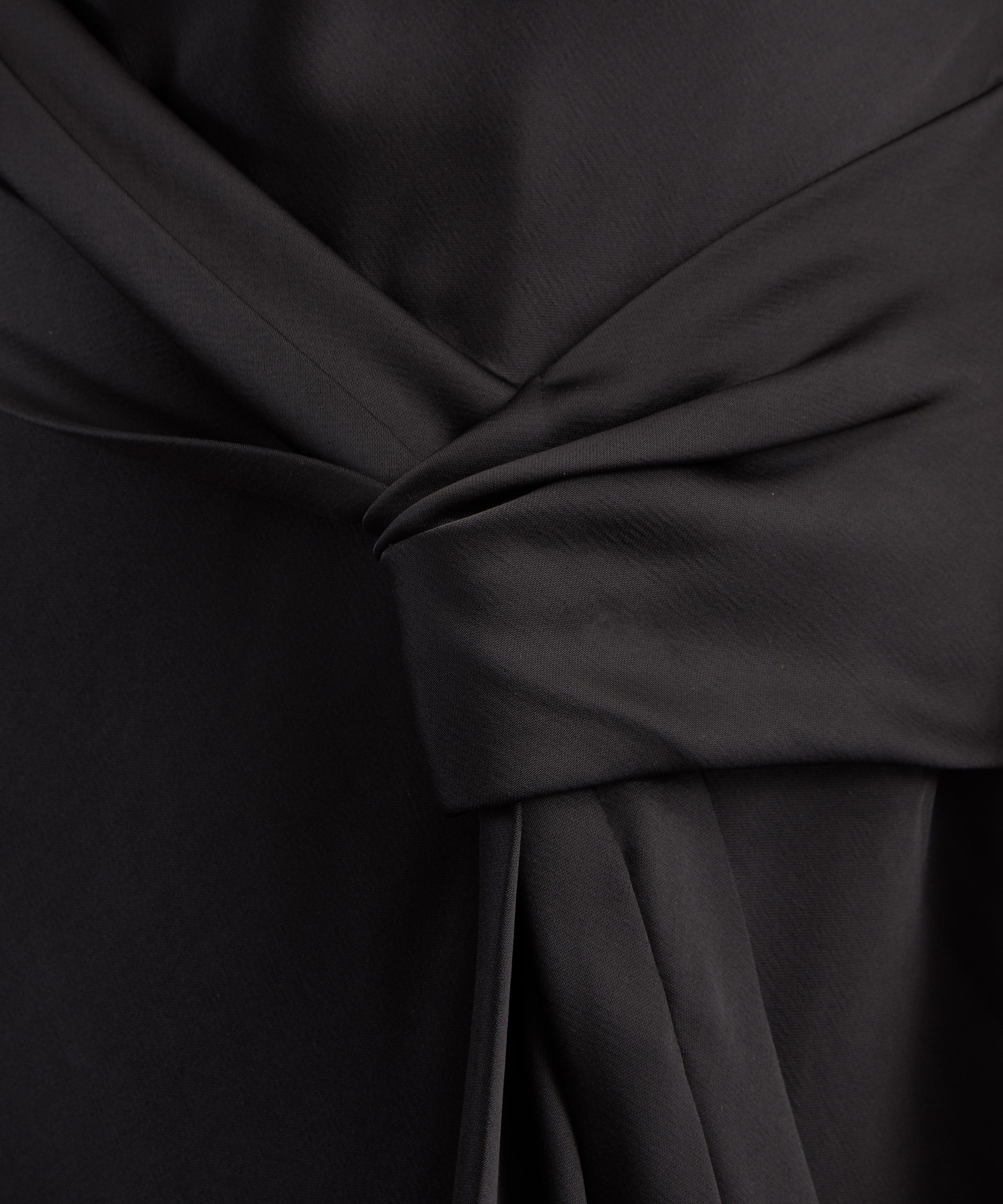 Signficant Other - Luka Black Gown image number 4