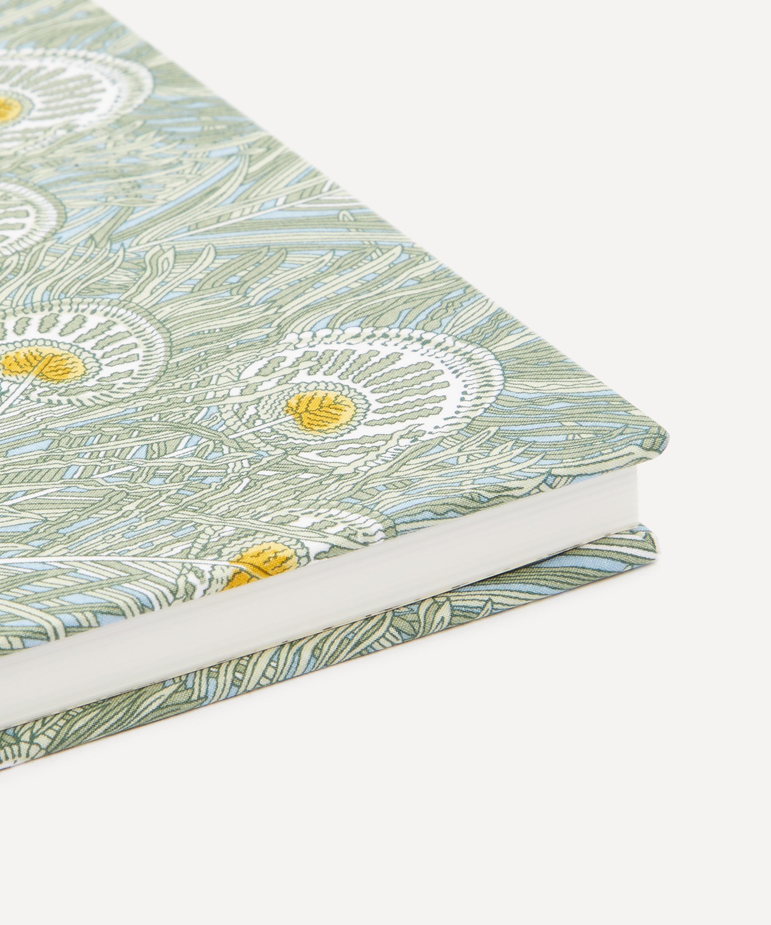 Liberty - 2027 Fabric Diary Queen Hera image number 3