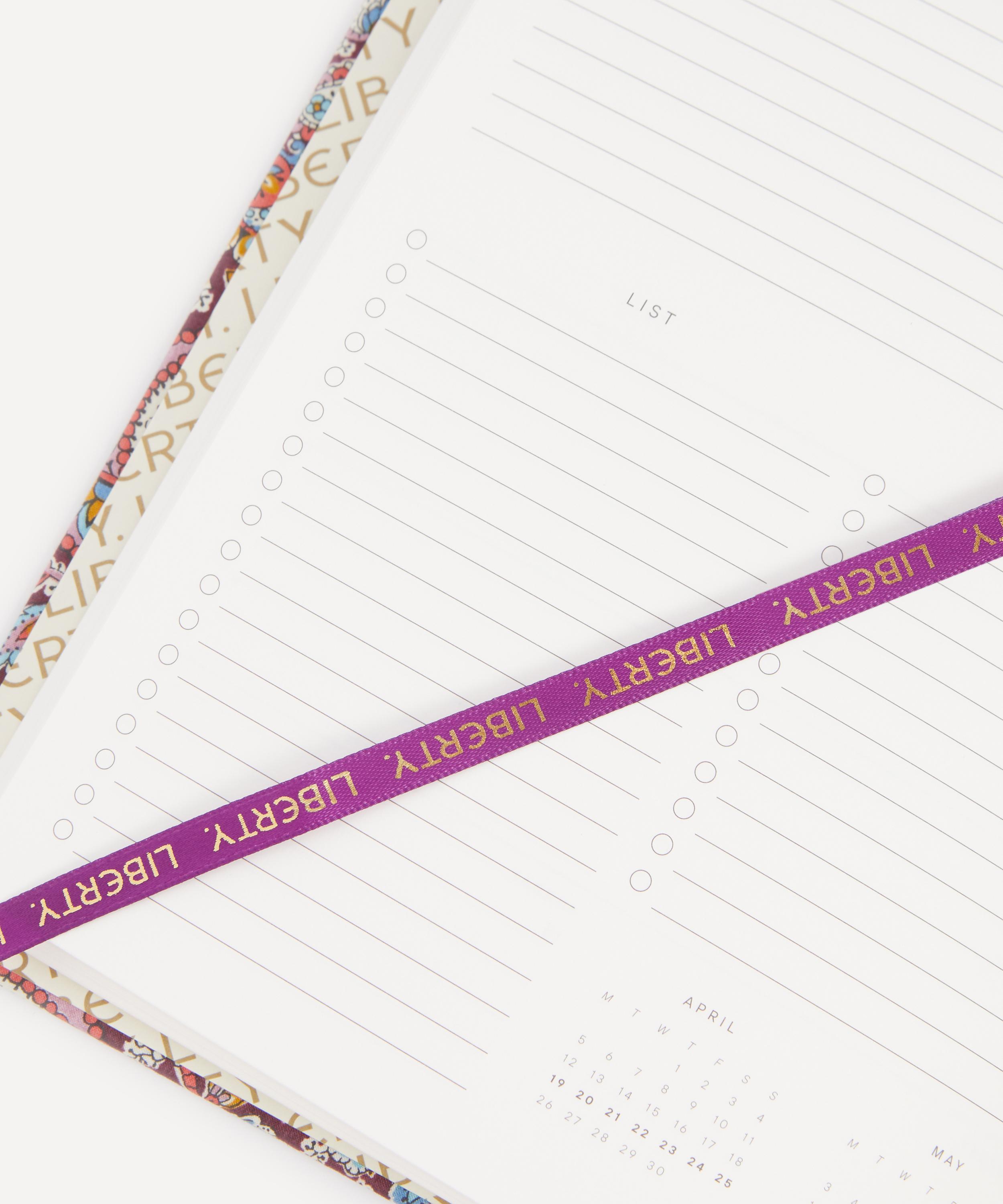 Liberty - 2027 Fabric Diary Lee Manor image number 1